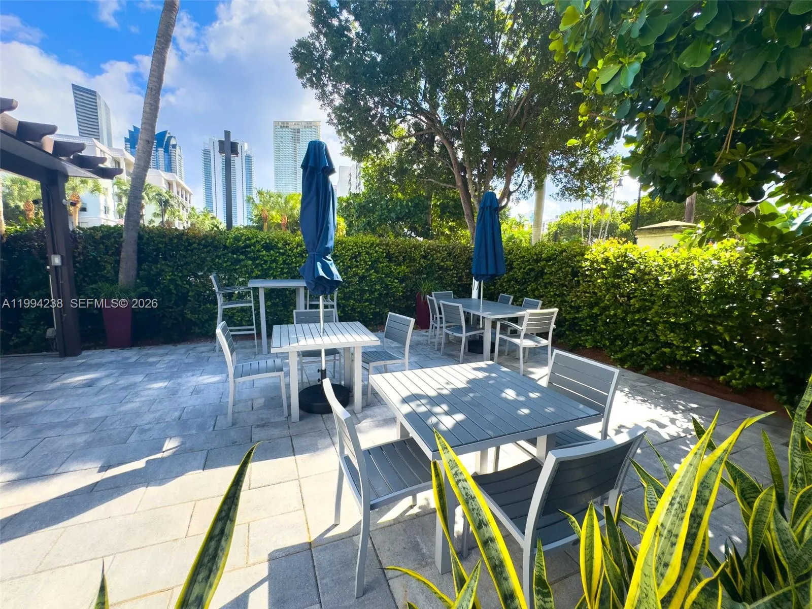 Sunny Isles Beach, Florida 33160, 2 Bedrooms Bedrooms, ,2 BathroomsBathrooms,Residential Lease,For Rent,A11994238