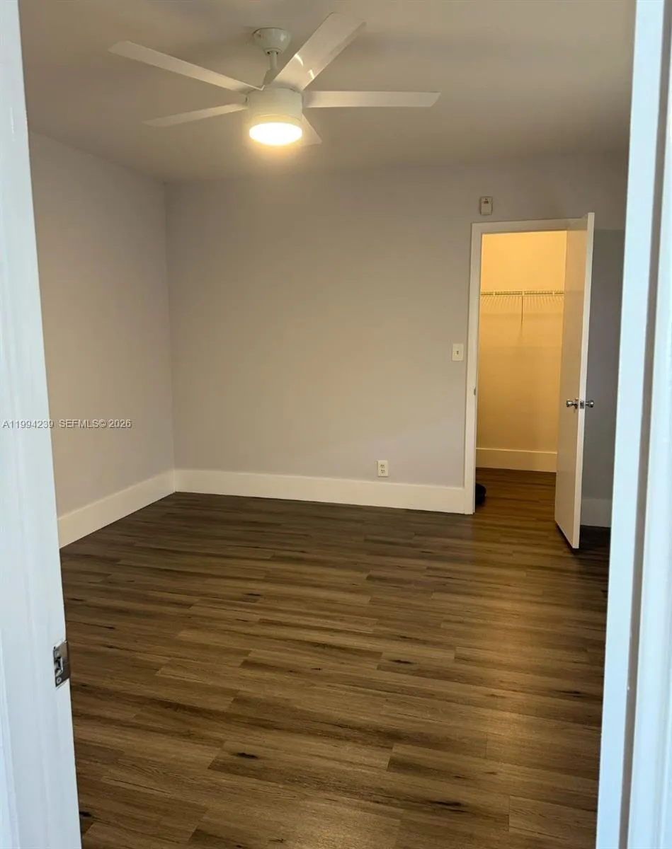 1824 Monroe St 8, Hollywood, Florida 33020, Hollywood, Florida 33020, 1 Bedroom Bedrooms, ,1 BathroomBathrooms,Residential Lease,For Rent,1824 Monroe St 8, Hollywood, Florida 33020,A11994239