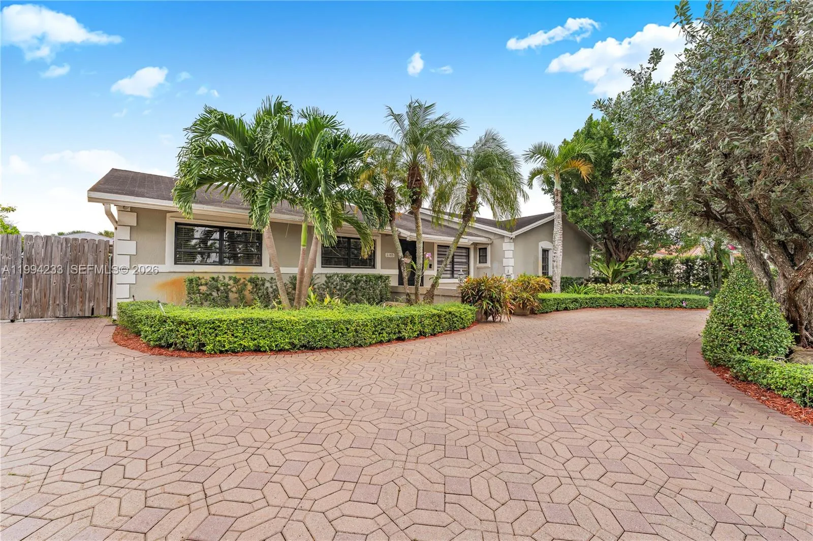 2385 Sw 131st Pl Na, Miami, Florida 33175, Miami, Florida 33175, 4 Bedrooms Bedrooms, ,2 BathroomsBathrooms,Residential Lease,For Rent,2385 Sw 131st Pl Na, Miami, Florida 33175,A11994233