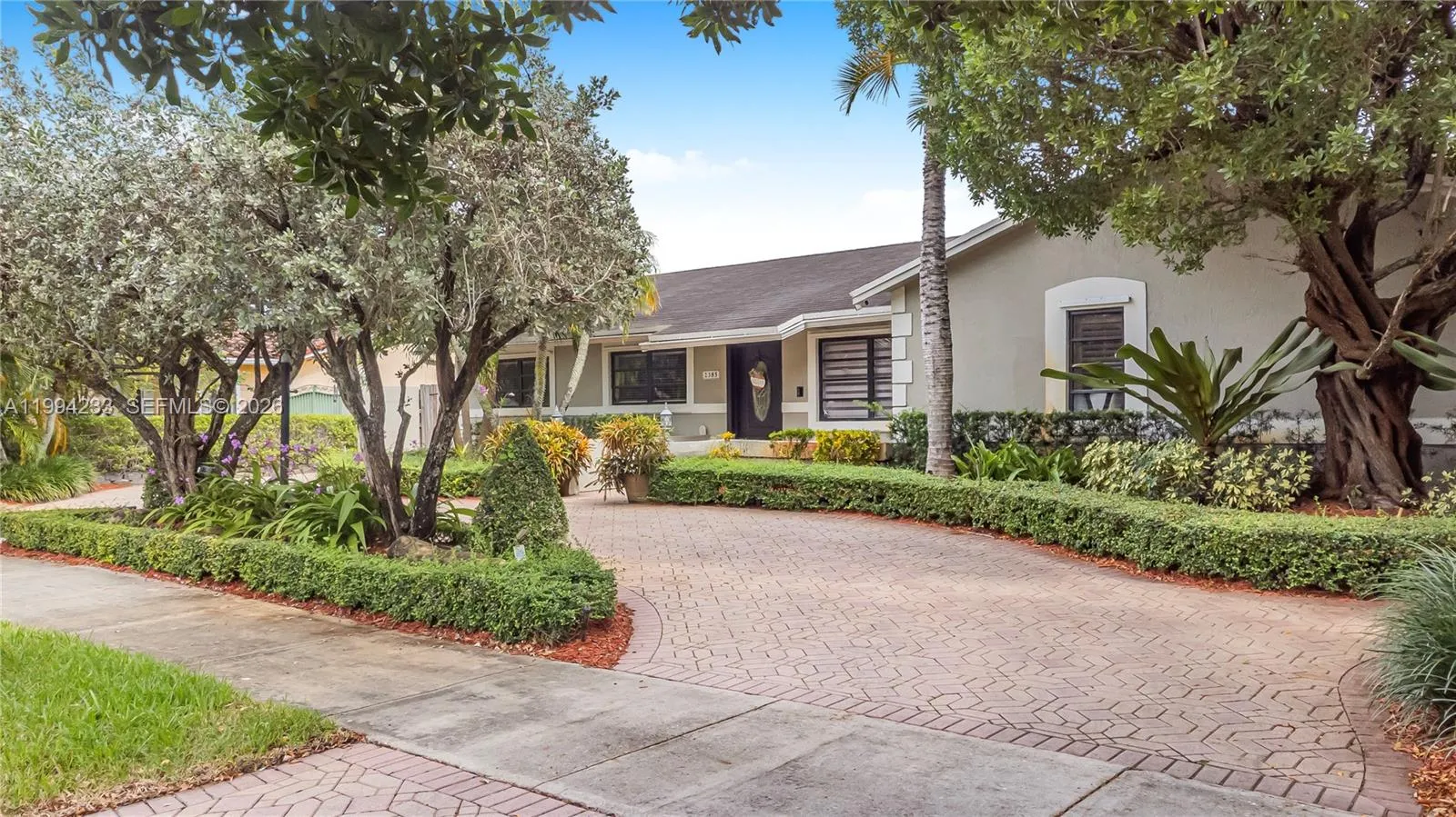 2385 Sw 131st Pl Na, Miami, Florida 33175, Miami, Florida 33175, 4 Bedrooms Bedrooms, ,2 BathroomsBathrooms,Residential Lease,For Rent,2385 Sw 131st Pl Na, Miami, Florida 33175,A11994233