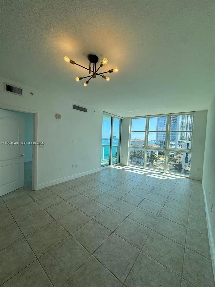 500 Ne 29th St 907, Miami, Florida 33137, Miami, Florida 33137, 1 Bedroom Bedrooms, ,1 BathroomBathrooms,Residential Lease,For Rent,500 Ne 29th St 907, Miami, Florida 33137,A11994240