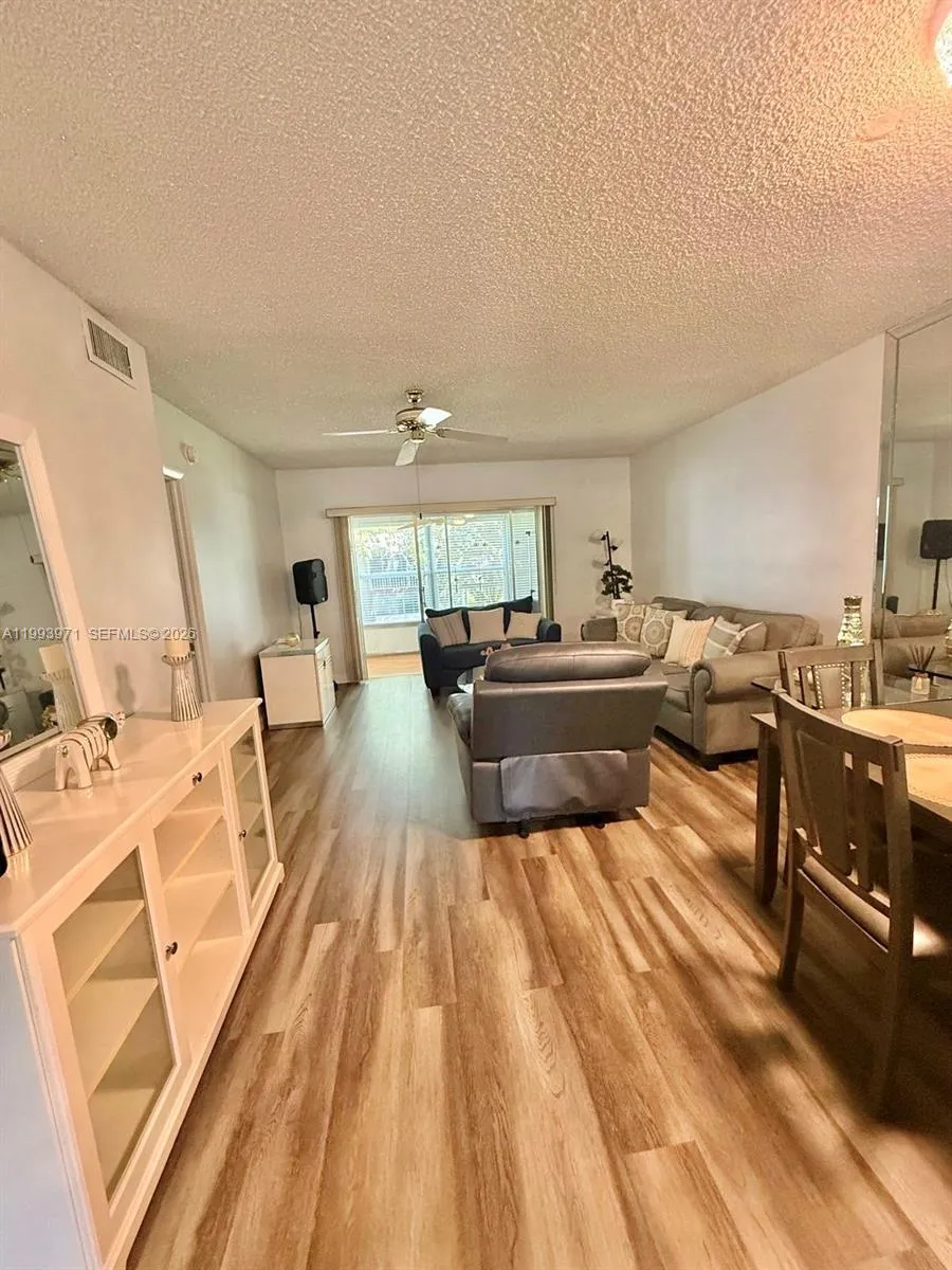 7605 W Atlantic Blvd 207, Margate, Florida 33063, Margate, Florida 33063, 2 Bedrooms Bedrooms, ,2 BathroomsBathrooms,Residential Lease,For Rent,7605 W Atlantic Blvd 207, Margate, Florida 33063,A11993971