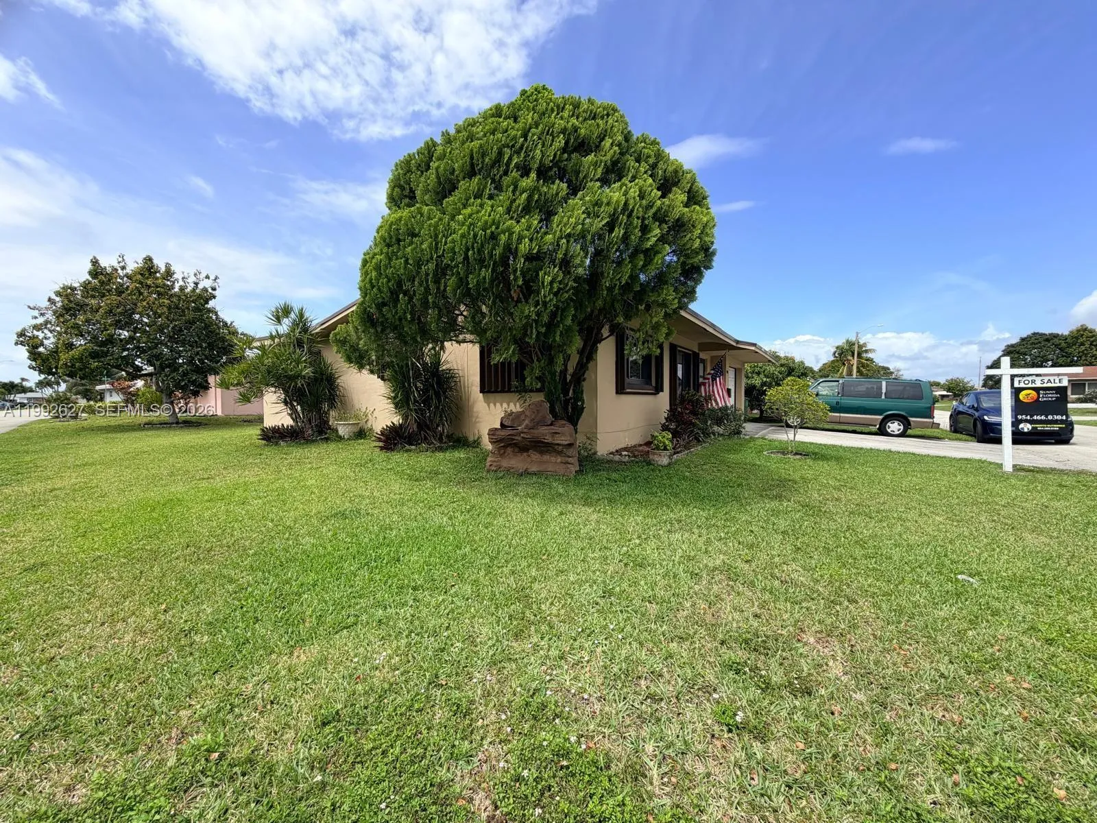 4900 Nw 53rd Ct, Tamarac, Florida 33319, Tamarac, Florida 33319, 2 Bedrooms Bedrooms, ,1 BathroomBathrooms,Residential,For Sale,4900 Nw 53rd Ct, Tamarac, Florida 33319,A11992627