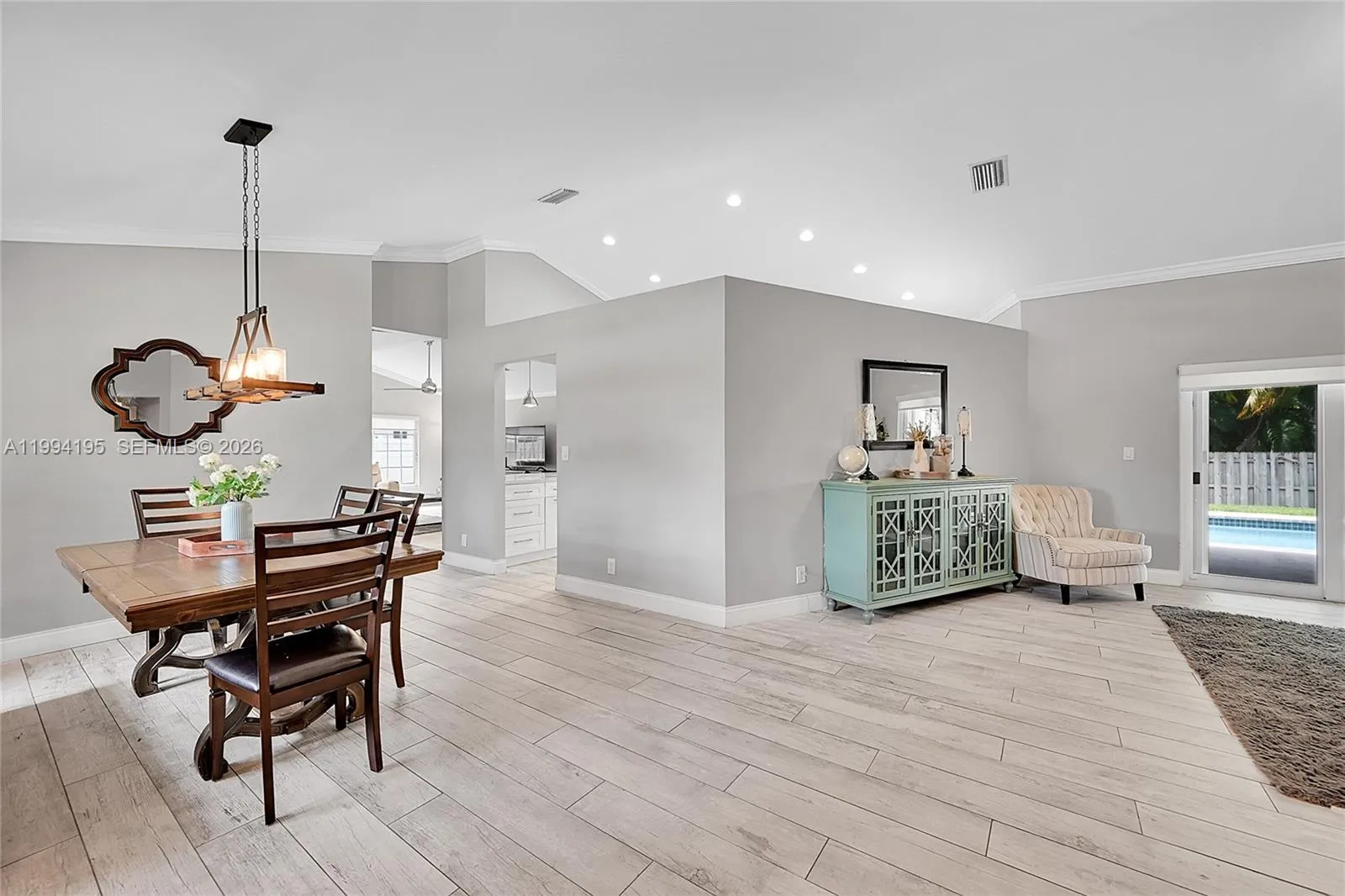 9841 Sw 1st St 9841, Plantation, Florida 33324, Plantation, Florida 33324, 4 Bedrooms Bedrooms, ,2 BathroomsBathrooms,Residential Lease,For Rent,9841 Sw 1st St 9841, Plantation, Florida 33324,A11994195