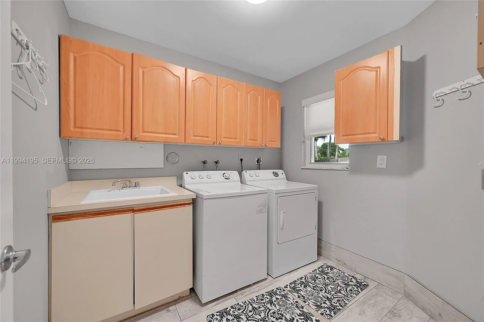9841 Sw 1st St 9841, Plantation, Florida 33324, Plantation, Florida 33324, 4 Bedrooms Bedrooms, ,2 BathroomsBathrooms,Residential Lease,For Rent,9841 Sw 1st St 9841, Plantation, Florida 33324,A11994195