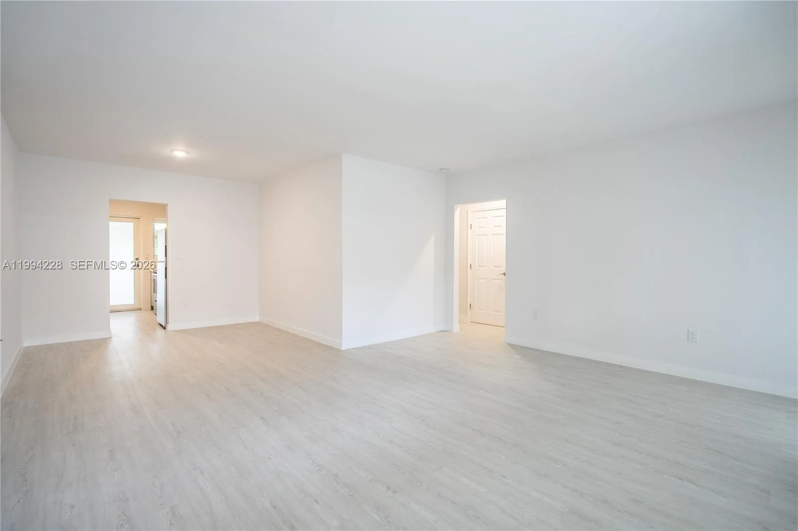 1185 98th St 7, Bay Harbor Islands, Florida 33154, Bay Harbor Islands, Florida 33154, 1 Bedroom Bedrooms, ,1 BathroomBathrooms,Residential Lease,For Rent,1185 98th St 7, Bay Harbor Islands, Florida 33154,A11994228