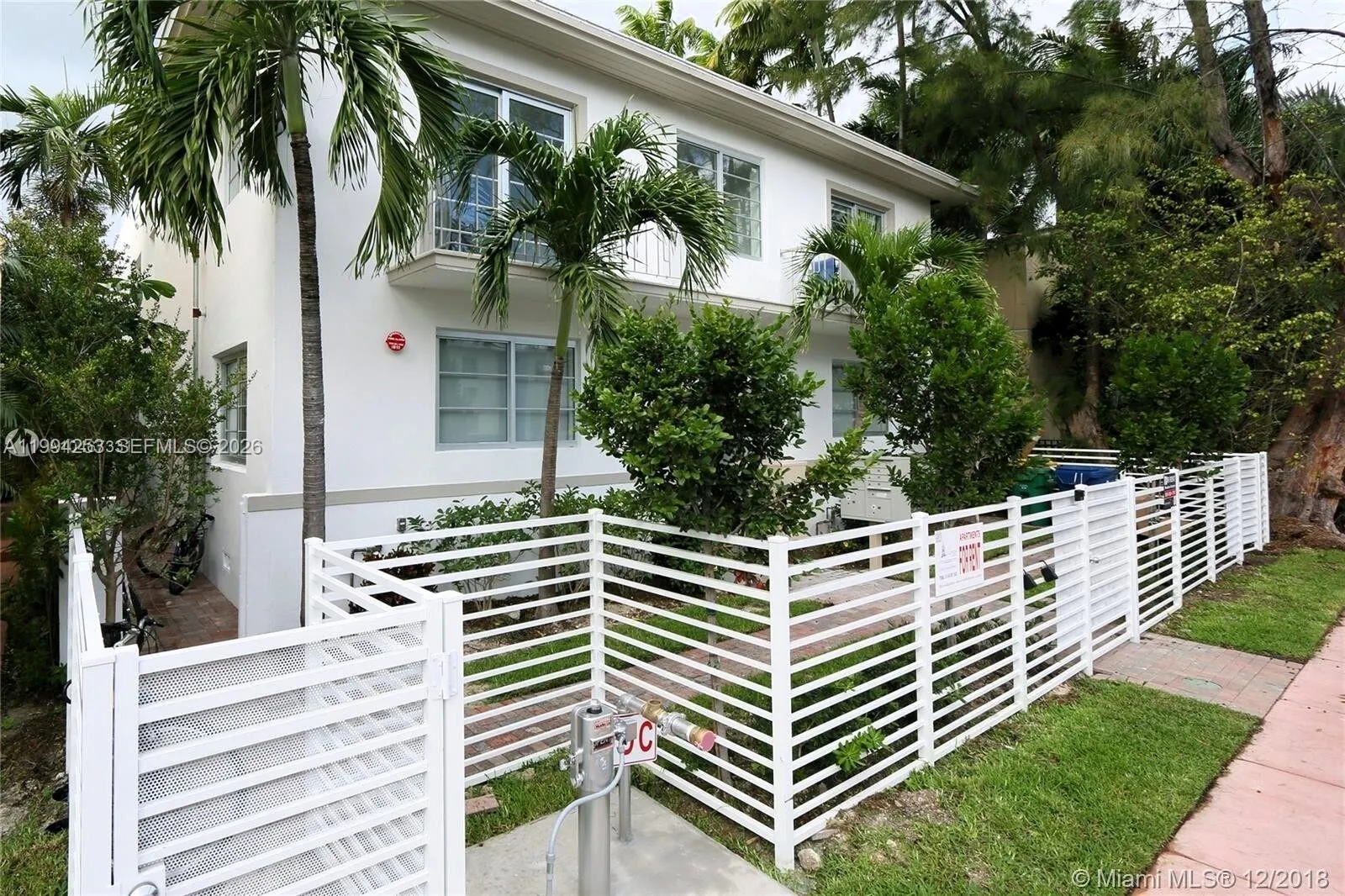 1560 Meridian Ave 103, Miami Beach, Florida 33139, Miami Beach, Florida 33139, 1 Bedroom Bedrooms, ,1 BathroomBathrooms,Residential Lease,For Rent,1560 Meridian Ave 103, Miami Beach, Florida 33139,A11994253