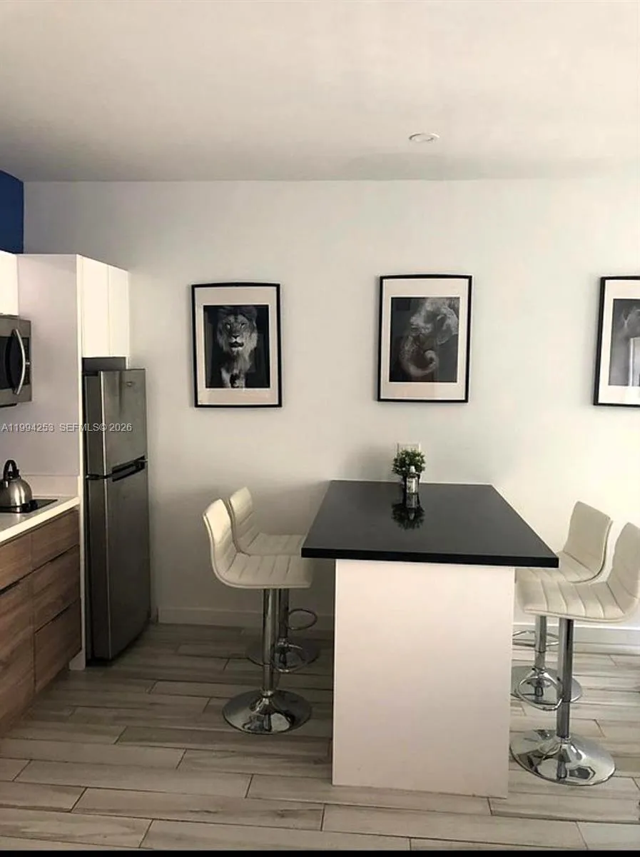1560 Meridian Ave 103, Miami Beach, Florida 33139, Miami Beach, Florida 33139, 1 Bedroom Bedrooms, ,1 BathroomBathrooms,Residential Lease,For Rent,1560 Meridian Ave 103, Miami Beach, Florida 33139,A11994253