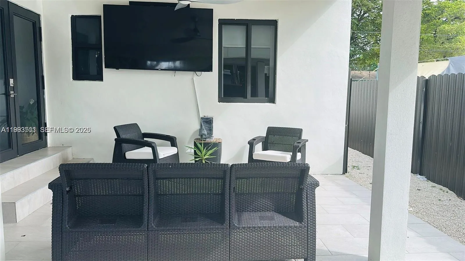 4618 Sw 2nd St 4618, Miami, Florida 33134, Miami, Florida 33134, 2 Bedrooms Bedrooms, ,1 BathroomBathrooms,Residential Lease,For Rent,4618 Sw 2nd St 4618, Miami, Florida 33134,A11993501