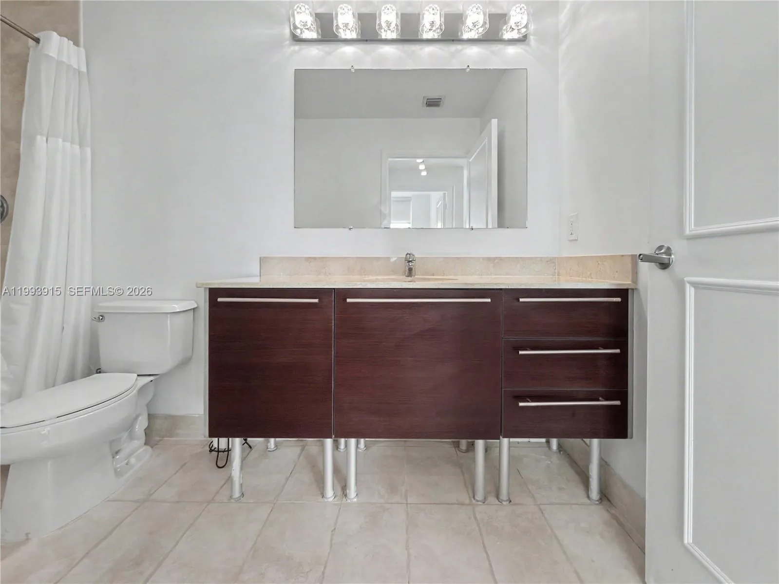 1900 N Bayshore Dr 3811, Miami, Florida 33132, Miami, Florida 33132, 2 Bedrooms Bedrooms, ,2 BathroomsBathrooms,Residential Lease,For Rent,1900 N Bayshore Dr 3811, Miami, Florida 33132,A11993915