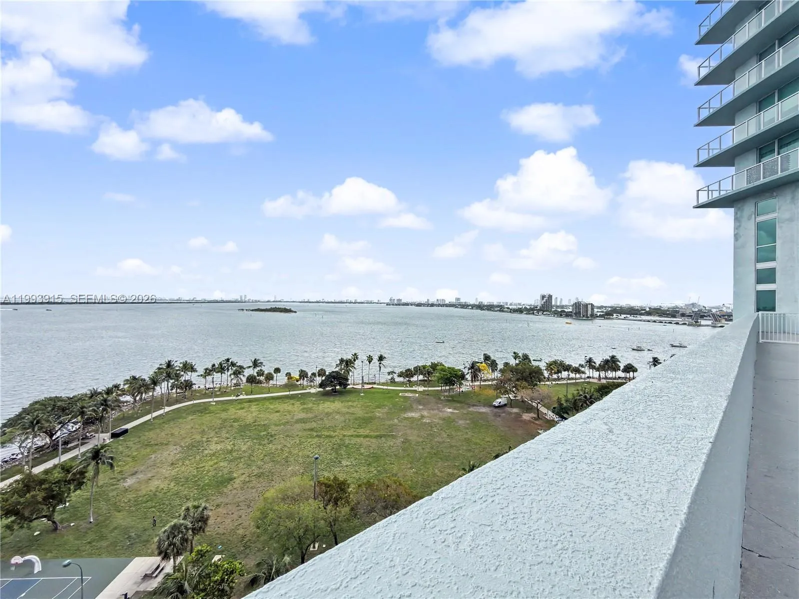 1900 N Bayshore Dr 3811, Miami, Florida 33132, Miami, Florida 33132, 2 Bedrooms Bedrooms, ,2 BathroomsBathrooms,Residential Lease,For Rent,1900 N Bayshore Dr 3811, Miami, Florida 33132,A11993915