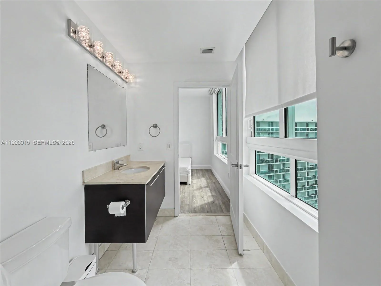 1900 N Bayshore Dr 3811, Miami, Florida 33132, Miami, Florida 33132, 2 Bedrooms Bedrooms, ,2 BathroomsBathrooms,Residential Lease,For Rent,1900 N Bayshore Dr 3811, Miami, Florida 33132,A11993915