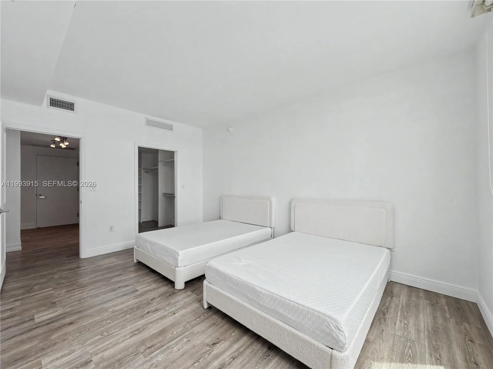 1900 N Bayshore Dr 3811, Miami, Florida 33132, Miami, Florida 33132, 2 Bedrooms Bedrooms, ,2 BathroomsBathrooms,Residential Lease,For Rent,1900 N Bayshore Dr 3811, Miami, Florida 33132,A11993915