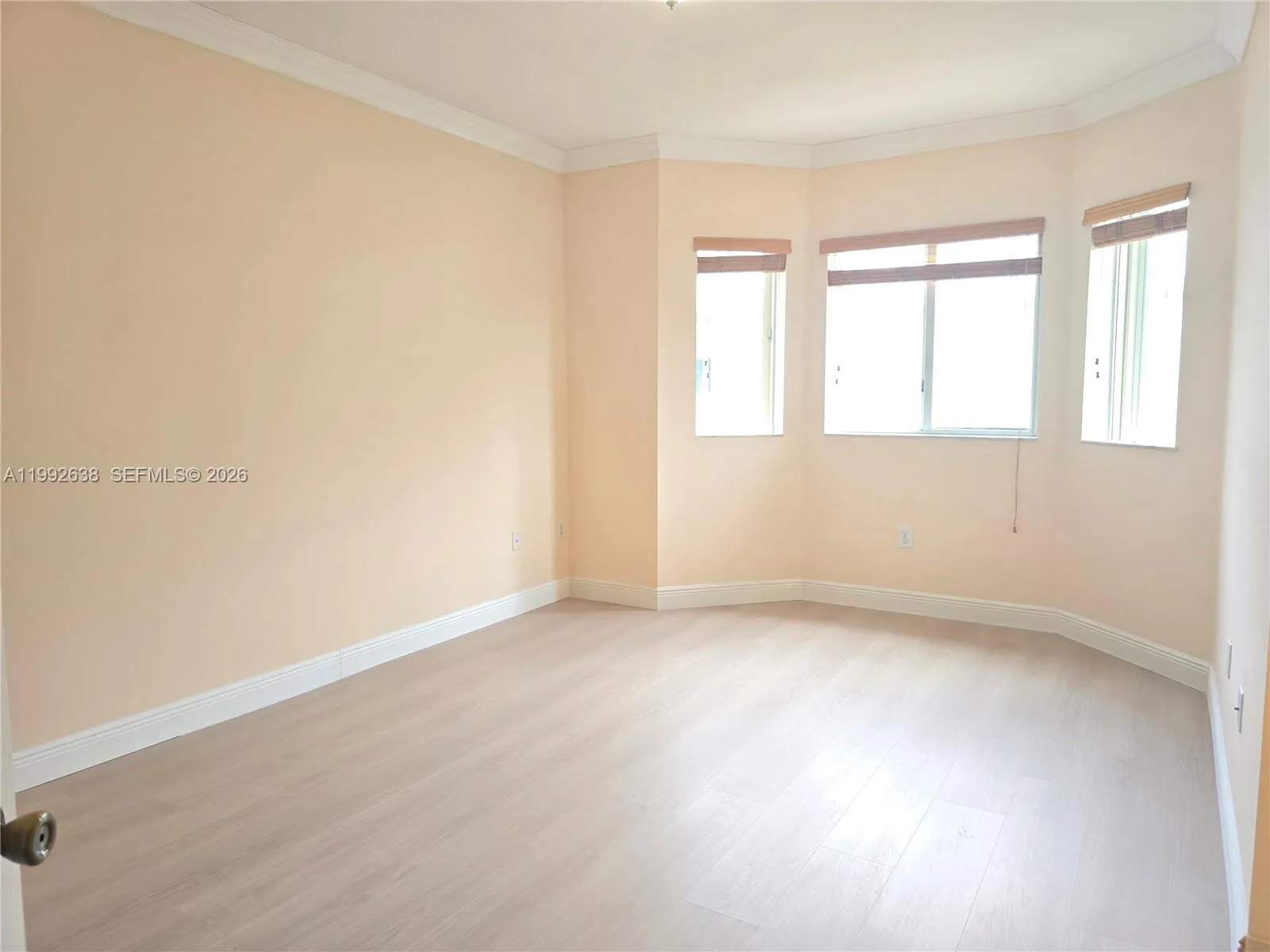 8421 Sw 124th Ave 101, Miami, Florida 33183, Miami, Florida 33183, 3 Bedrooms Bedrooms, ,2 BathroomsBathrooms,Residential Lease,For Rent,8421 Sw 124th Ave 101, Miami, Florida 33183,A11992638
