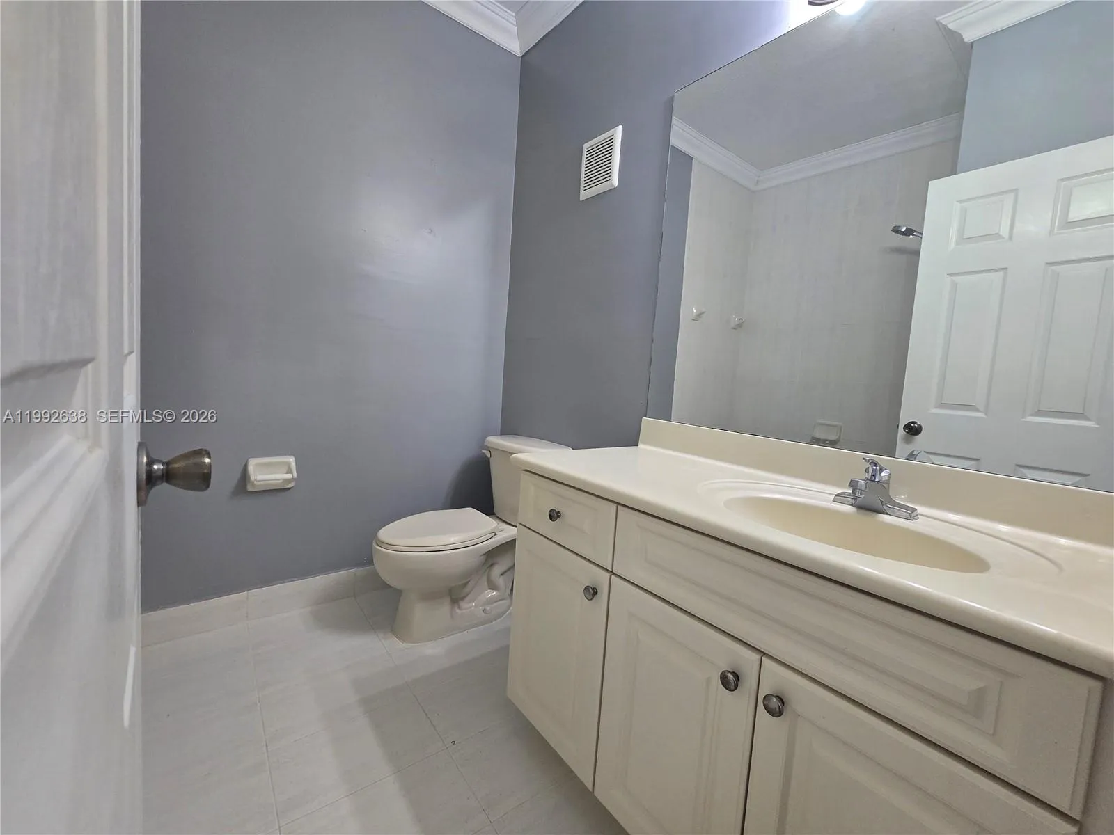 8421 Sw 124th Ave 101, Miami, Florida 33183, Miami, Florida 33183, 3 Bedrooms Bedrooms, ,2 BathroomsBathrooms,Residential Lease,For Rent,8421 Sw 124th Ave 101, Miami, Florida 33183,A11992638
