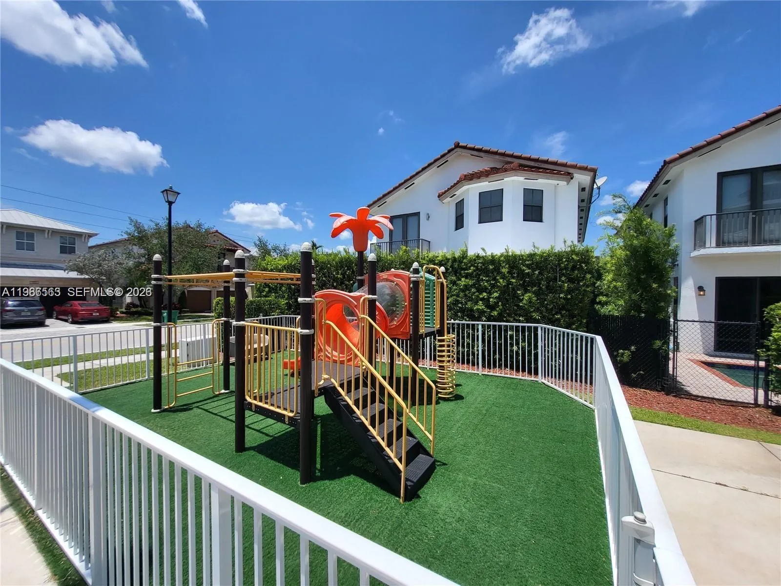 10560 Nw 69 Ter 10560, Doral, Florida 33178, Doral, Florida 33178, 4 Bedrooms Bedrooms, ,4 BathroomsBathrooms,Residential Lease,For Rent,10560 Nw 69 Ter 10560, Doral, Florida 33178,A11966563