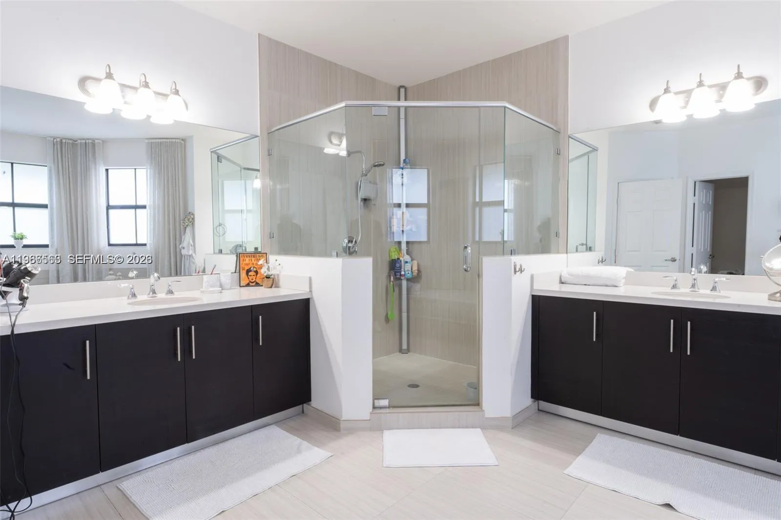 10560 Nw 69 Ter 10560, Doral, Florida 33178, Doral, Florida 33178, 4 Bedrooms Bedrooms, ,4 BathroomsBathrooms,Residential Lease,For Rent,10560 Nw 69 Ter 10560, Doral, Florida 33178,A11966563