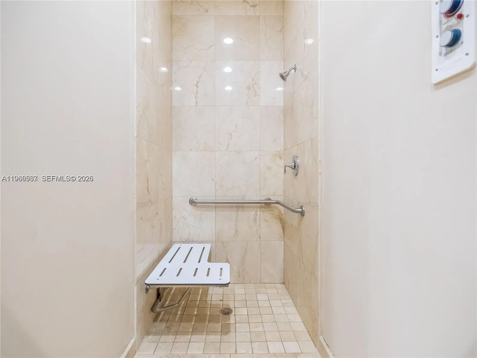10560 Nw 69 Ter 10560, Doral, Florida 33178, Doral, Florida 33178, 4 Bedrooms Bedrooms, ,4 BathroomsBathrooms,Residential Lease,For Rent,10560 Nw 69 Ter 10560, Doral, Florida 33178,A11966563