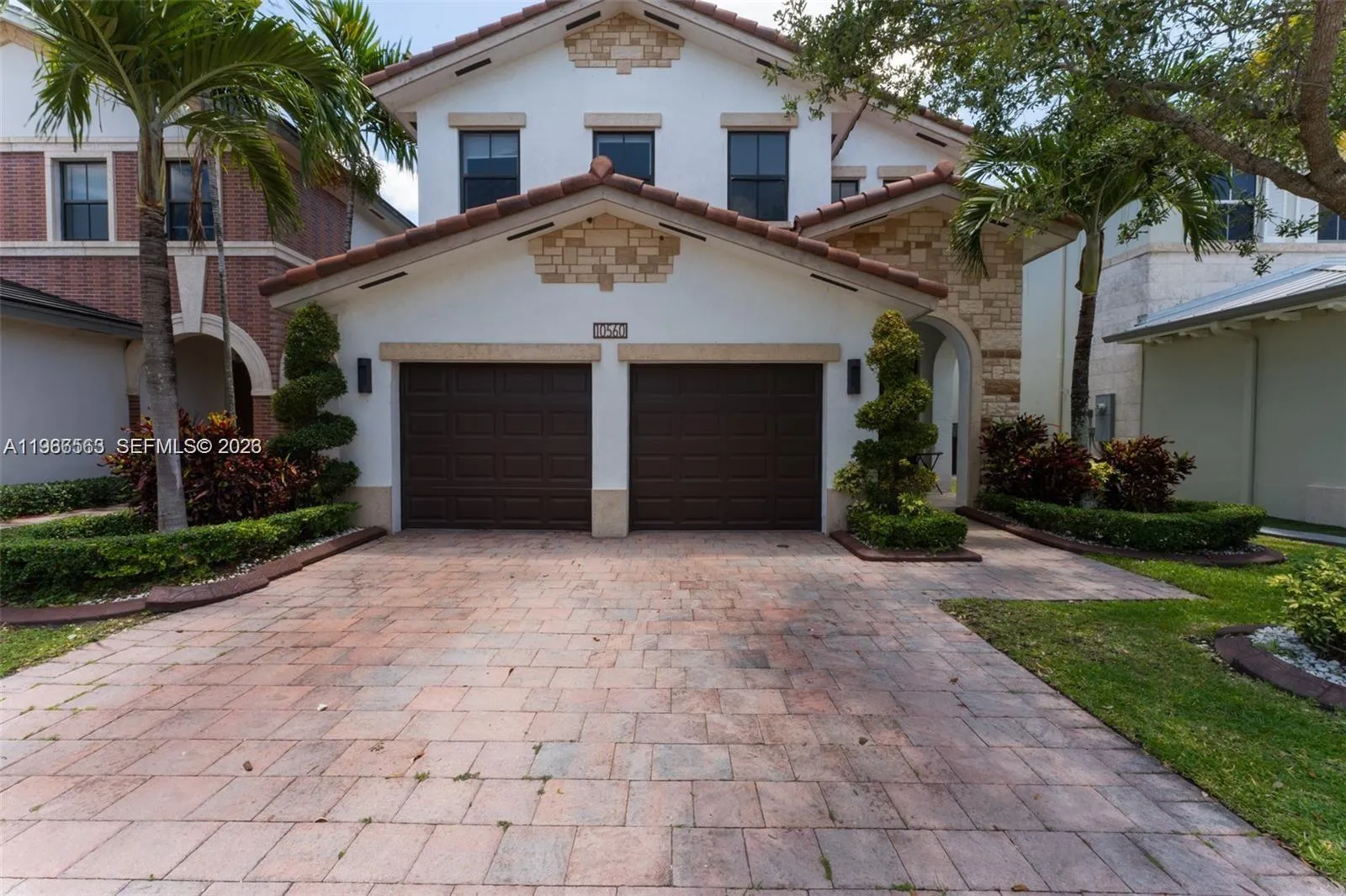 10560 Nw 69 Ter 10560, Doral, Florida 33178, Doral, Florida 33178, 4 Bedrooms Bedrooms, ,4 BathroomsBathrooms,Residential Lease,For Rent,10560 Nw 69 Ter 10560, Doral, Florida 33178,A11966563