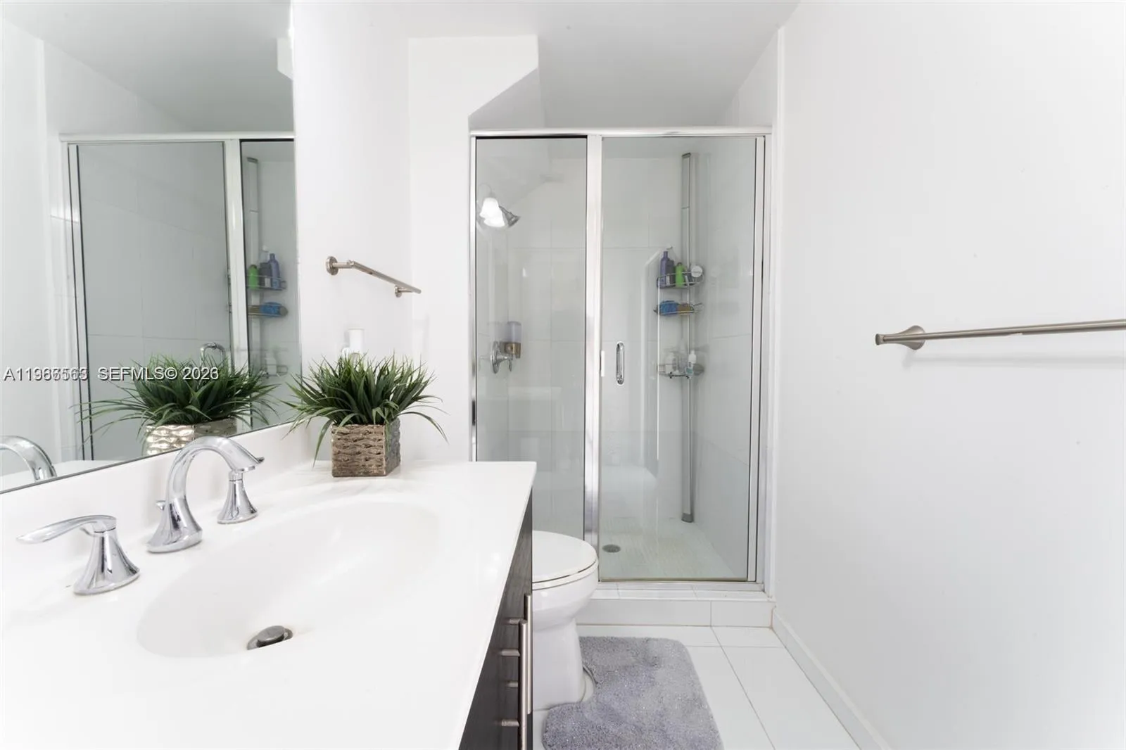 10560 Nw 69 Ter 10560, Doral, Florida 33178, Doral, Florida 33178, 4 Bedrooms Bedrooms, ,4 BathroomsBathrooms,Residential Lease,For Rent,10560 Nw 69 Ter 10560, Doral, Florida 33178,A11966563