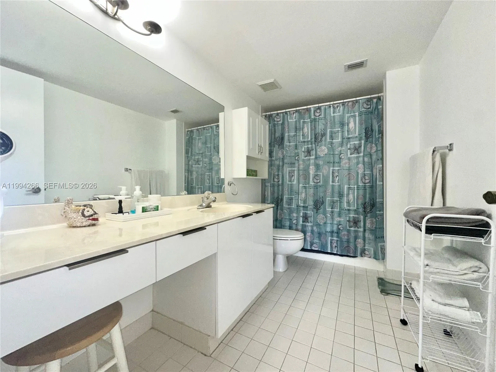 17801 N Bay Rd 513, Sunny Isles Beach, Florida 331, Sunny Isles Beach, Florida 33160, 2 Bedrooms Bedrooms, ,2 BathroomsBathrooms,Residential Lease,For Rent,17801 N Bay Rd 513, Sunny Isles Beach, Florida 331,A11994266