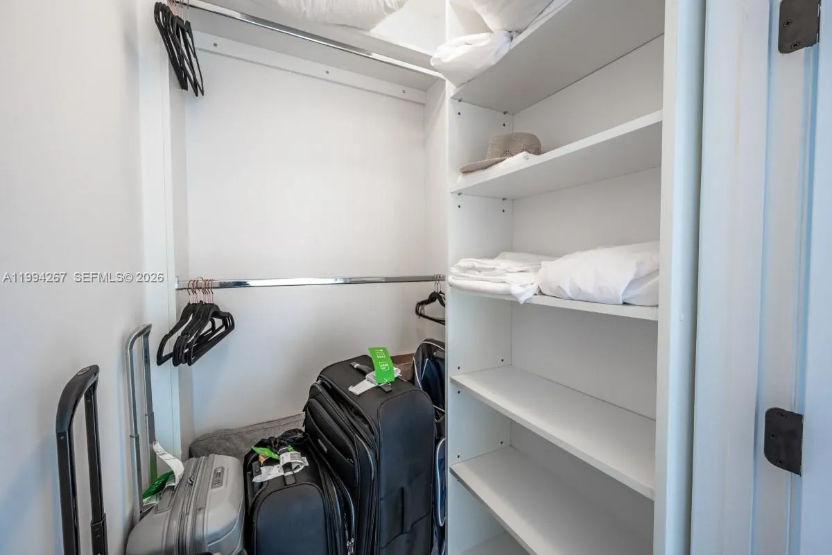 15811 Collins Ave 2002, Sunny Isles Beach, Florida, Sunny Isles Beach, Florida 33160, 3 Bedrooms Bedrooms, ,3 BathroomsBathrooms,Residential Lease,For Rent,15811 Collins Ave 2002, Sunny Isles Beach, Florida,A11994267