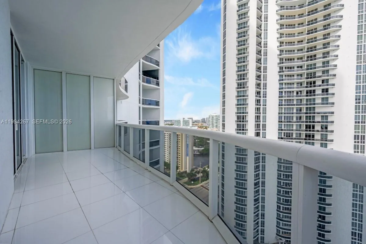 15811 Collins Ave 2002, Sunny Isles Beach, Florida, Sunny Isles Beach, Florida 33160, 3 Bedrooms Bedrooms, ,3 BathroomsBathrooms,Residential Lease,For Rent,15811 Collins Ave 2002, Sunny Isles Beach, Florida,A11994267