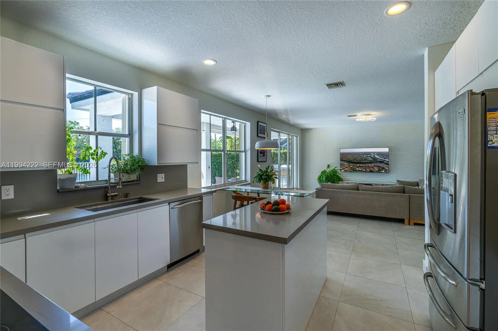 910 Sunflower Cir, Weston, Florida 33327, Weston, Florida 33327, 5 Bedrooms Bedrooms, ,4 BathroomsBathrooms,Residential,For Sale,910 Sunflower Cir, Weston, Florida 33327,A11994222