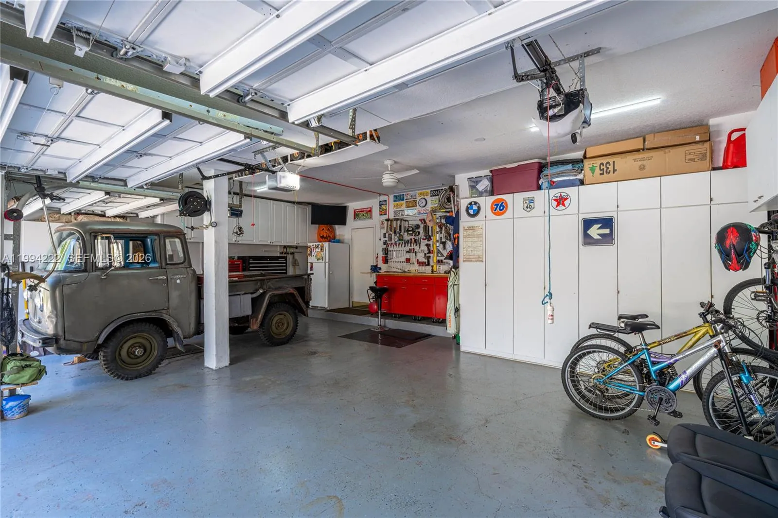 910 Sunflower Cir, Weston, Florida 33327, Weston, Florida 33327, 5 Bedrooms Bedrooms, ,4 BathroomsBathrooms,Residential,For Sale,910 Sunflower Cir, Weston, Florida 33327,A11994222