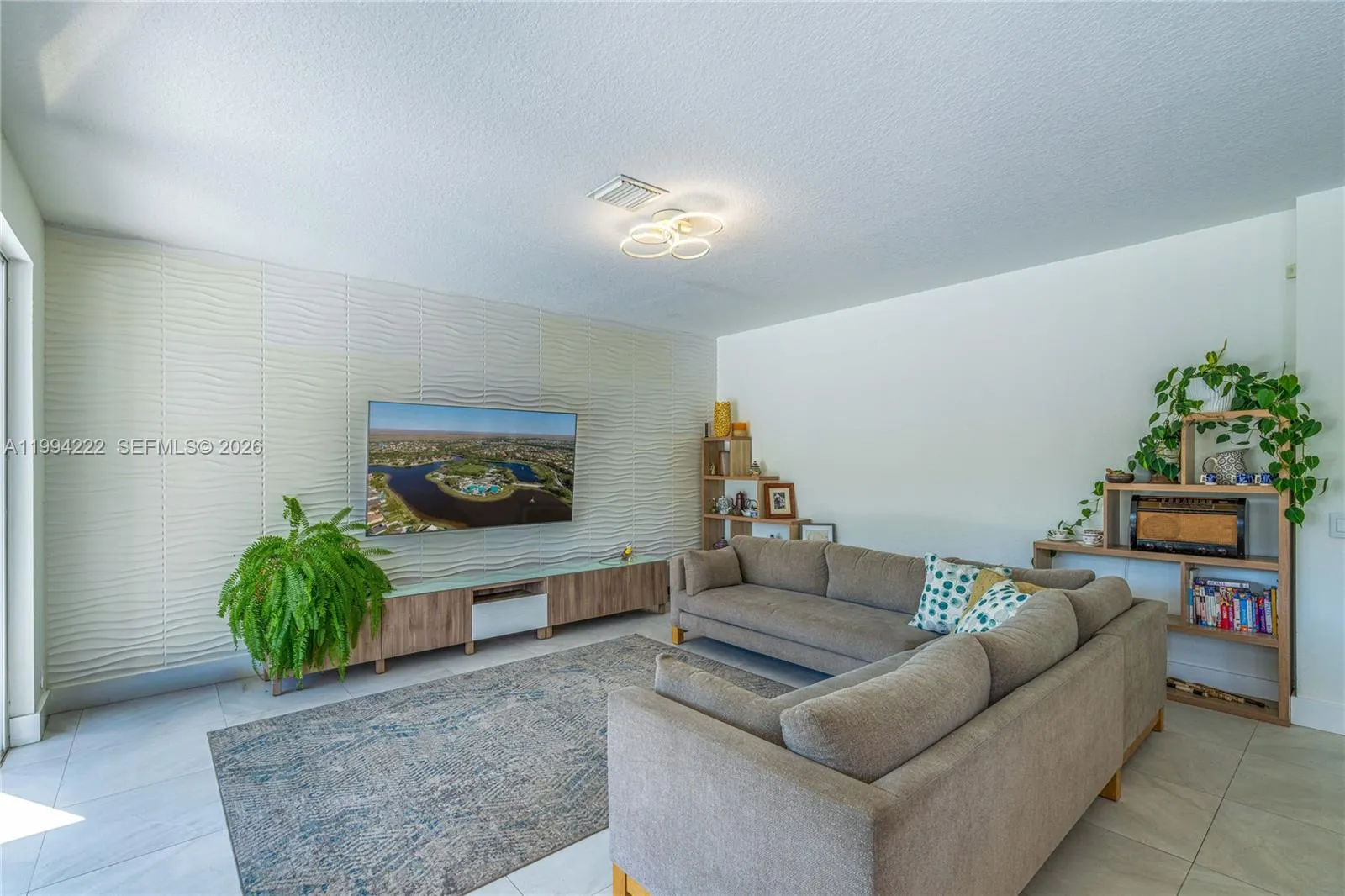 910 Sunflower Cir, Weston, Florida 33327, Weston, Florida 33327, 5 Bedrooms Bedrooms, ,4 BathroomsBathrooms,Residential,For Sale,910 Sunflower Cir, Weston, Florida 33327,A11994222