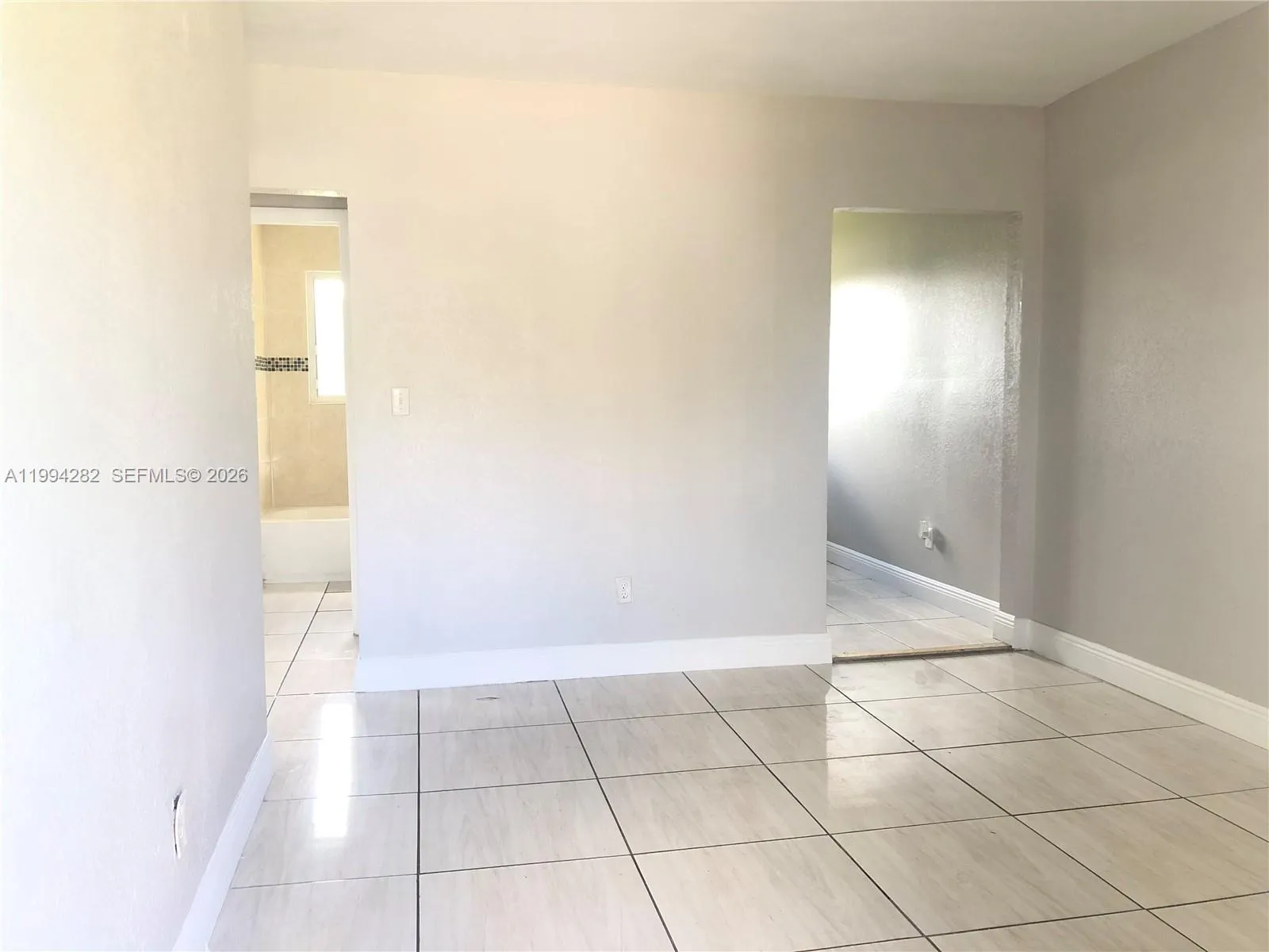 1940 Washington Ave 11, Opa Locka, Florida 33054, Opa Locka, Florida 33054, 2 Bedrooms Bedrooms, ,1 BathroomBathrooms,Residential Lease,For Rent,1940 Washington Ave 11, Opa Locka, Florida 33054,A11994282