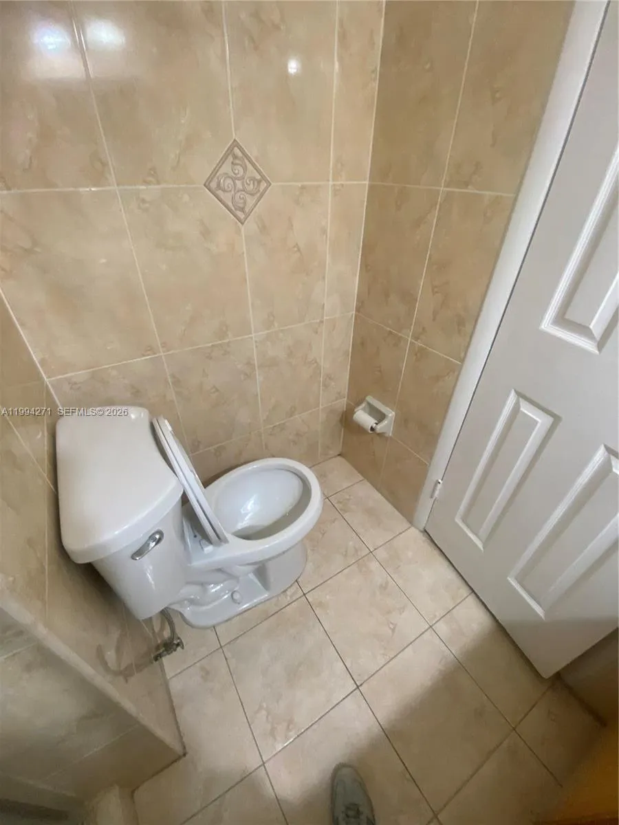 2627 Nw 47th Ter 206, Lauderdale Lakes, Florida 33, Lauderdale Lakes, Florida 33313, 3 Bedrooms Bedrooms, ,2 BathroomsBathrooms,Residential,For Sale,2627 Nw 47th Ter 206, Lauderdale Lakes, Florida 33,A11994271