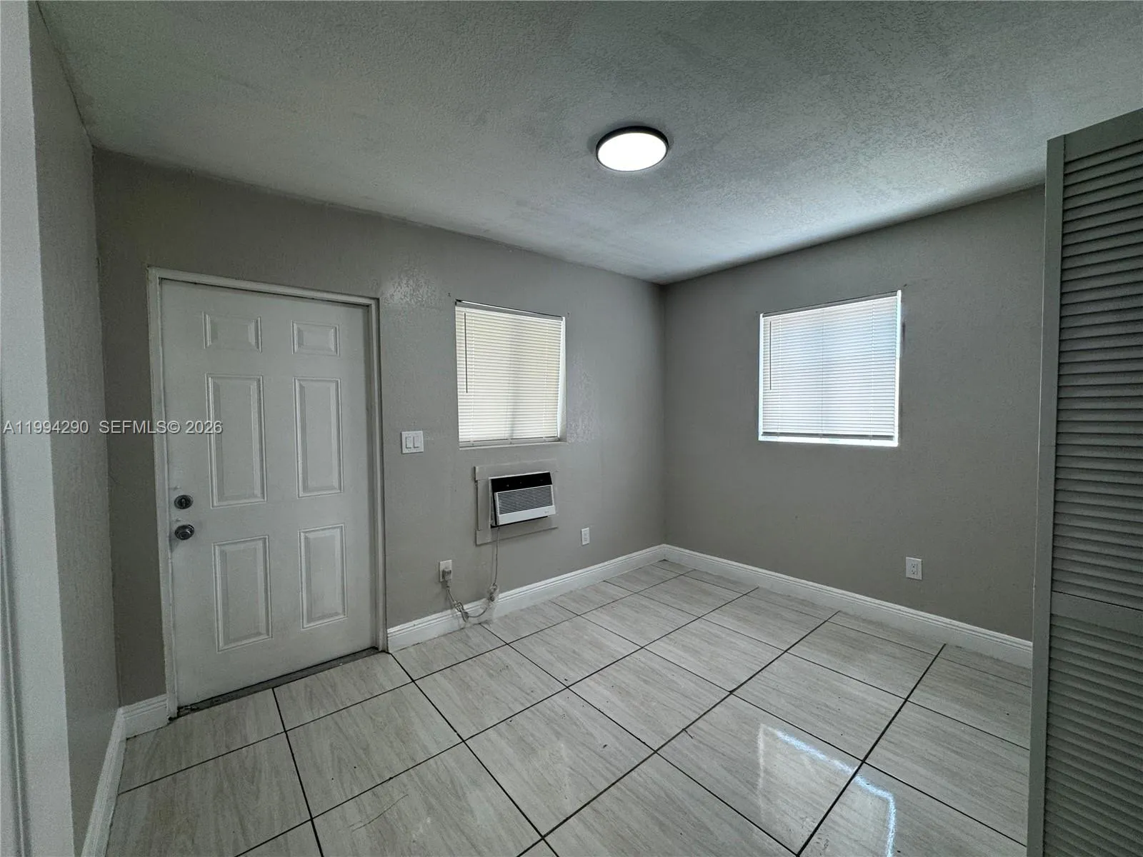 1940 Washington Ave 12, Opa Locka, Florida 33054, Opa Locka, Florida 33054, 2 Bedrooms Bedrooms, ,1 BathroomBathrooms,Residential Lease,For Rent,1940 Washington Ave 12, Opa Locka, Florida 33054,A11994290