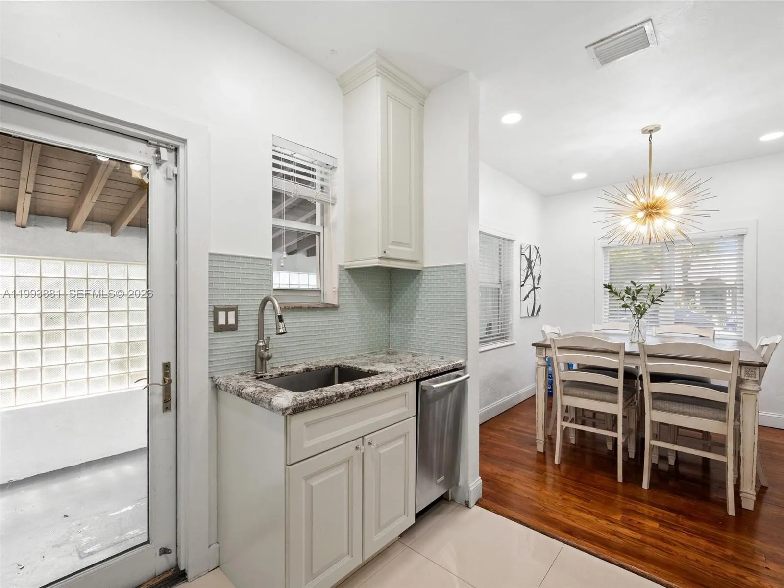 314 Romano Ave 0, Coral Gables, Florida 33134, Coral Gables, Florida 33134, 2 Bedrooms Bedrooms, ,1 BathroomBathrooms,Residential Lease,For Rent,314 Romano Ave 0, Coral Gables, Florida 33134,A11993881