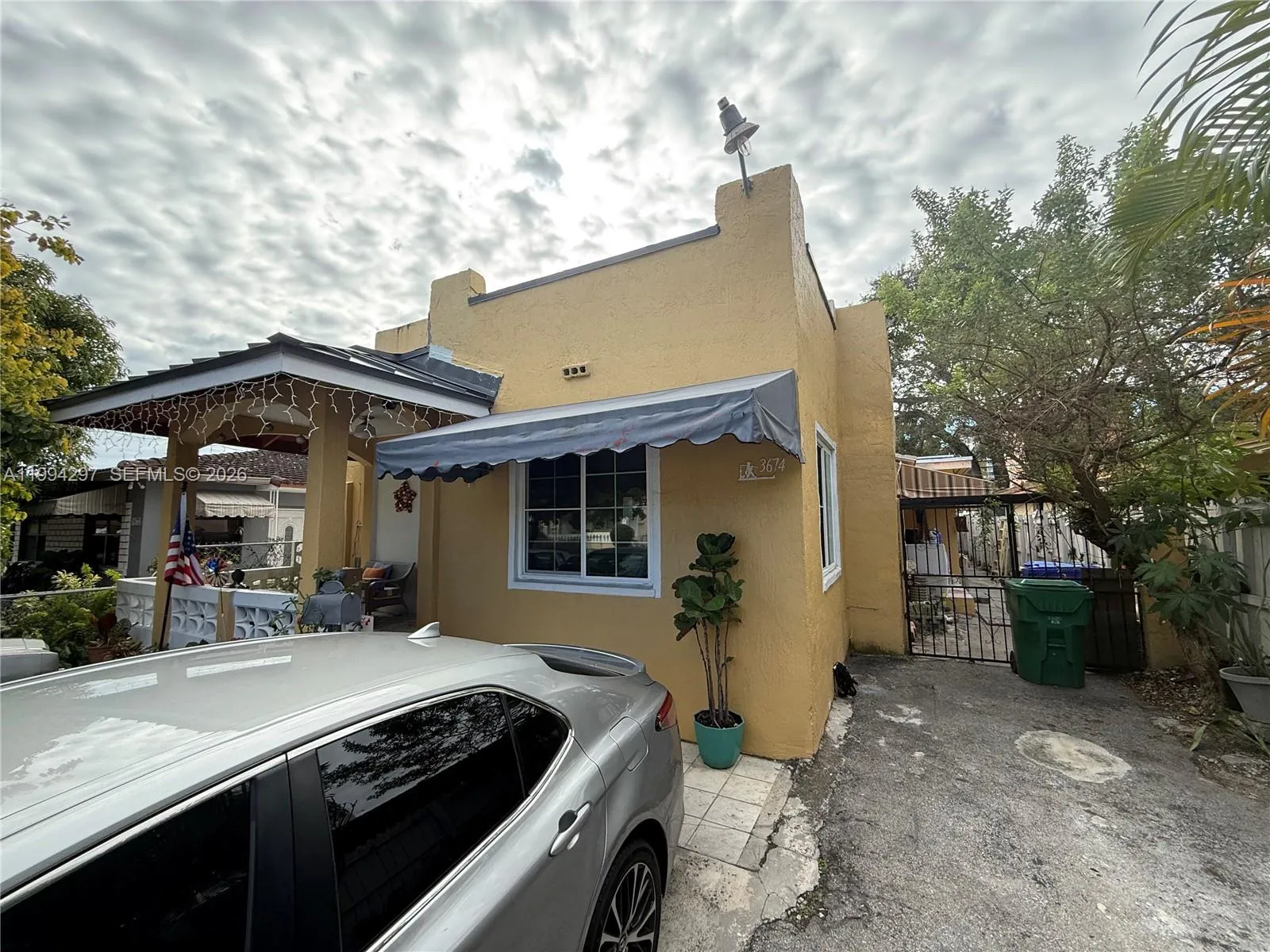 3674 Sw 25th St, Miami, Florida 33133, Miami, Florida 33133, ,Residential Income,For Sale,3674 Sw 25th St, Miami, Florida 33133,A11994297