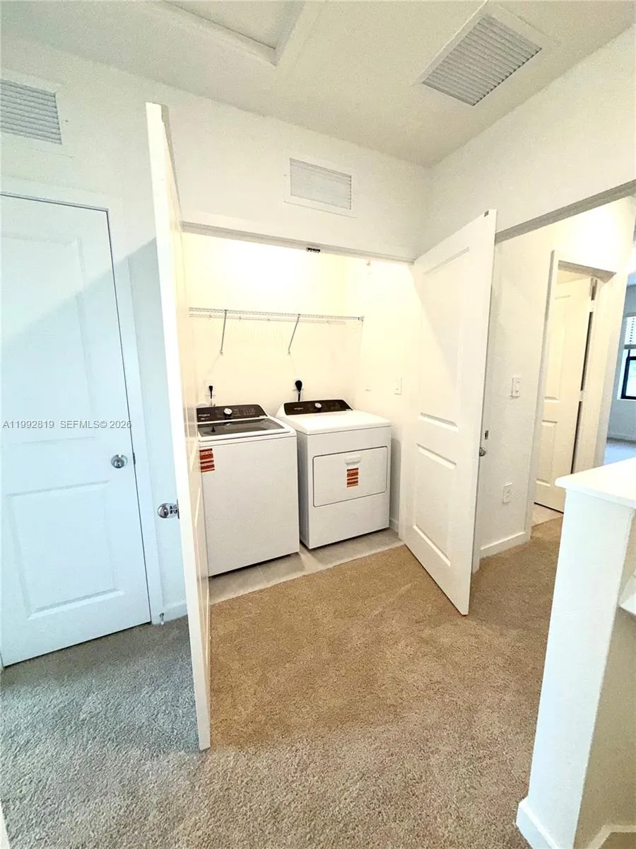 359 Ne 16th St, Florida City, Florida 33034, Florida City, Florida 33034, 3 Bedrooms Bedrooms, ,3 BathroomsBathrooms,Residential Lease,For Rent,359 Ne 16th St, Florida City, Florida 33034,A11992819