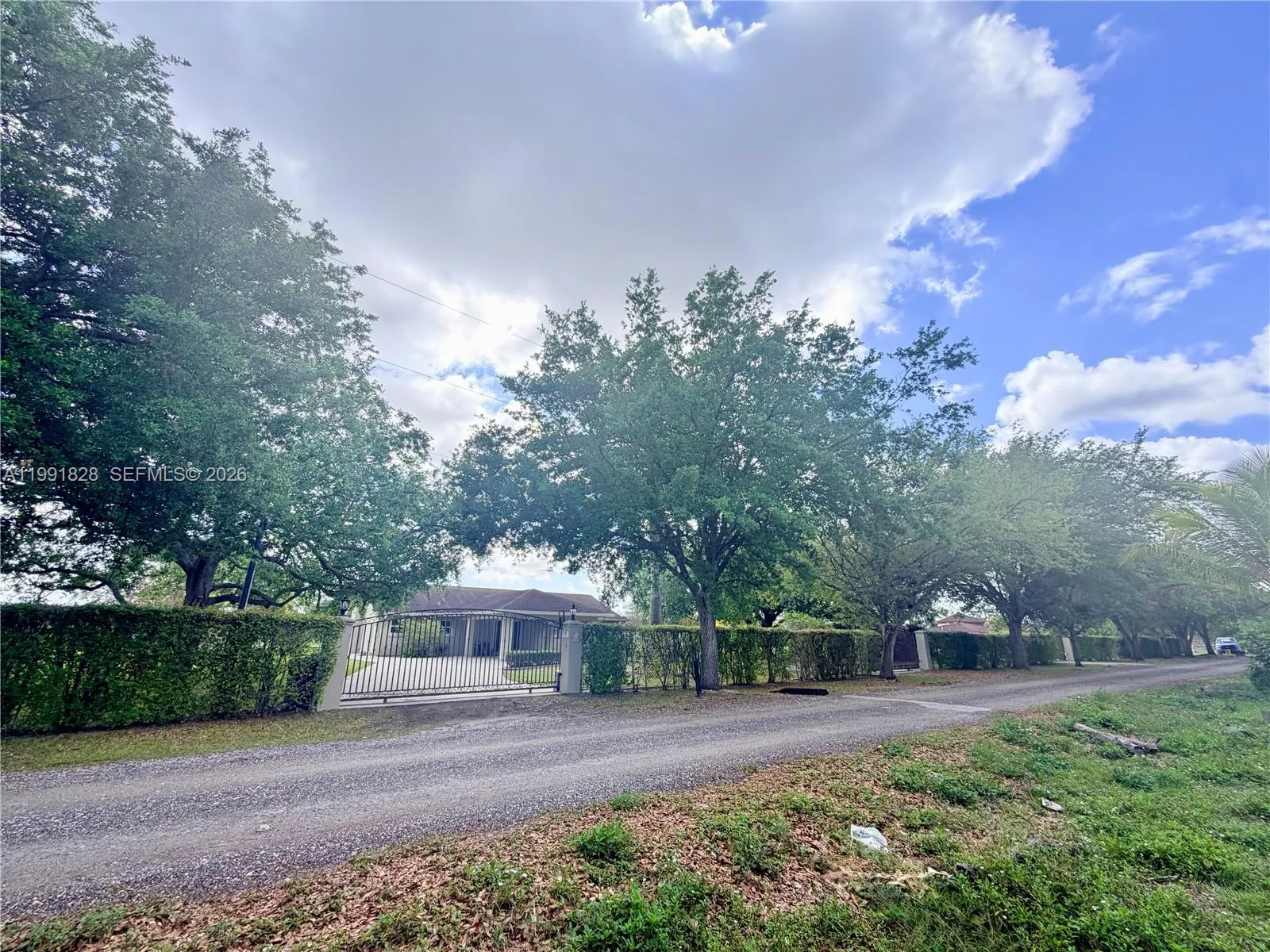 16925 Sw 170th Ave, Miami, Florida 33187, Miami, Florida 33187, 4 Bedrooms Bedrooms, ,4 BathroomsBathrooms,Residential,For Sale,16925 Sw 170th Ave, Miami, Florida 33187,A11991828