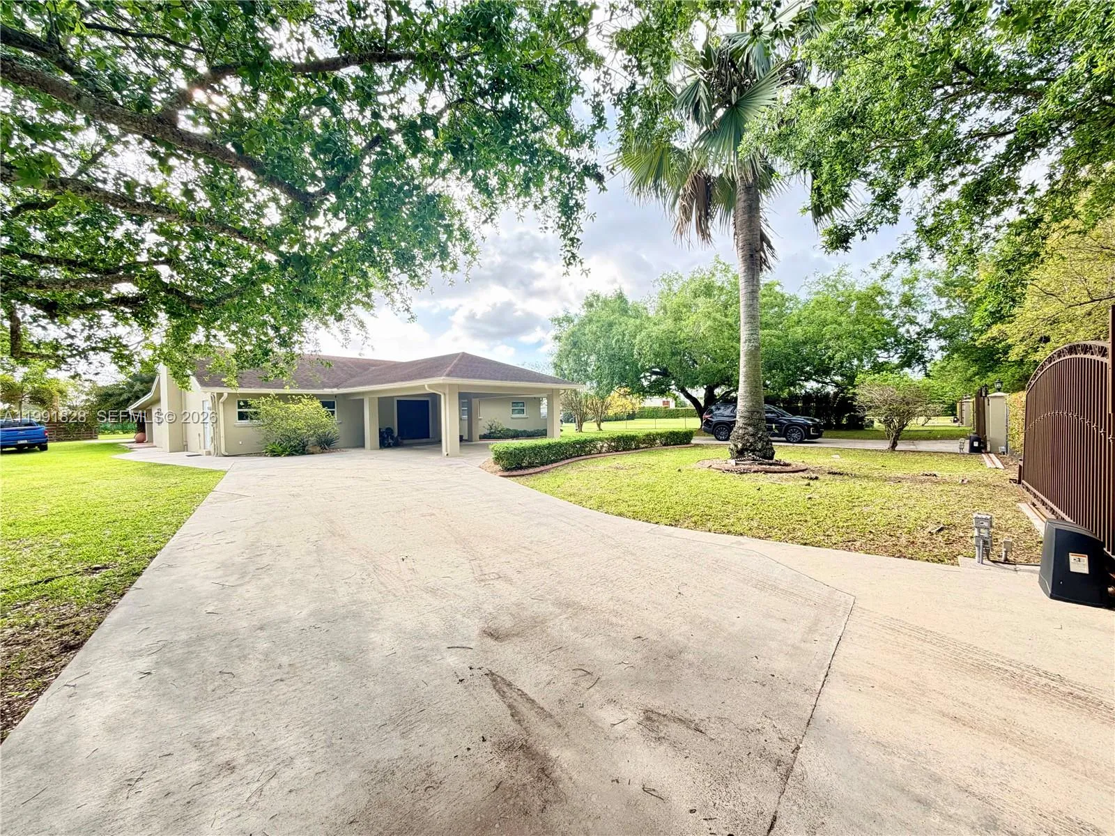 16925 Sw 170th Ave, Miami, Florida 33187, Miami, Florida 33187, 4 Bedrooms Bedrooms, ,4 BathroomsBathrooms,Residential,For Sale,16925 Sw 170th Ave, Miami, Florida 33187,A11991828