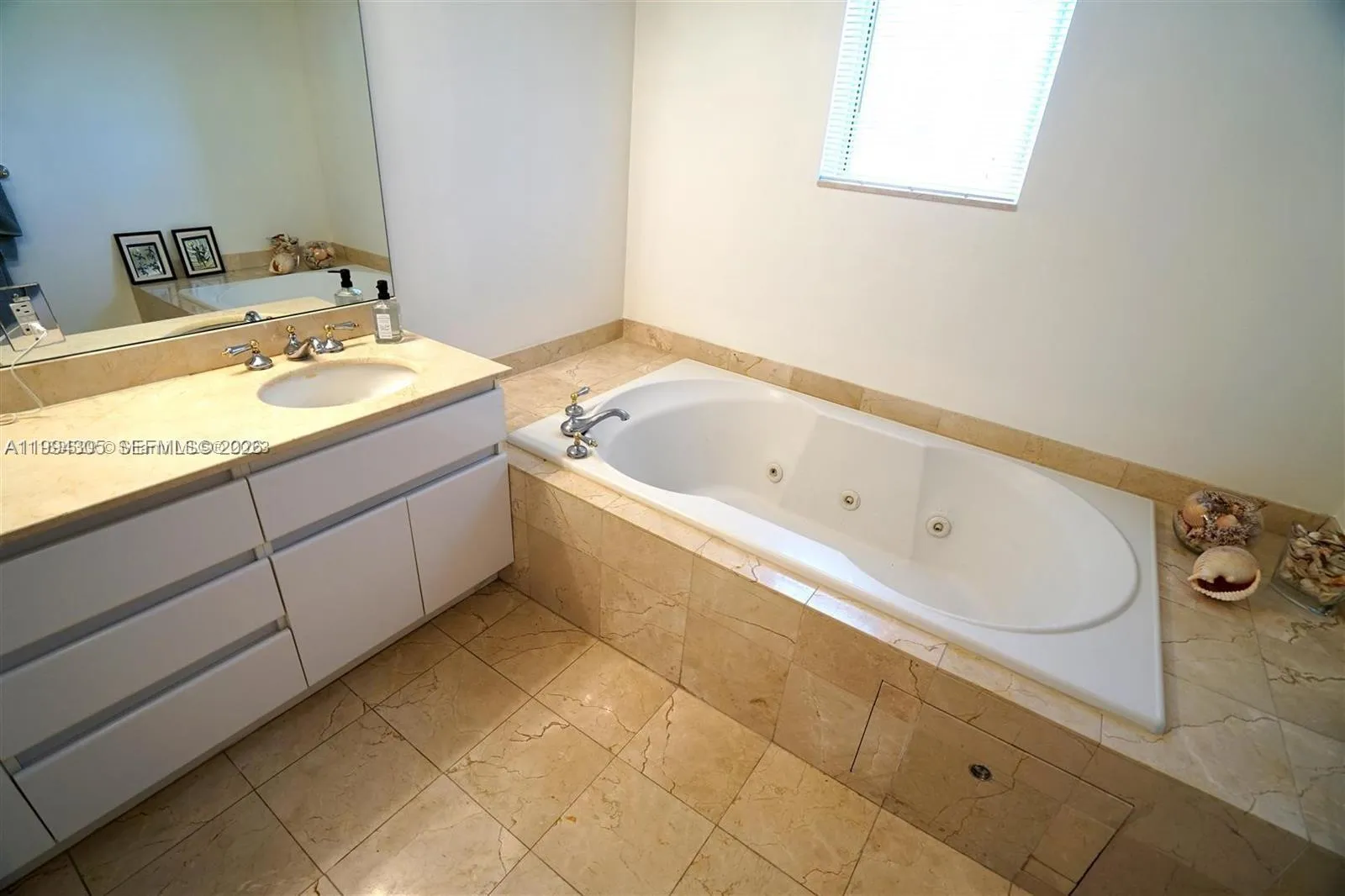 16711 Collins Ave 601, Sunny Isles Beach, Florida, Sunny Isles Beach, Florida 33160, 2 Bedrooms Bedrooms, ,2 BathroomsBathrooms,Residential Lease,For Rent,16711 Collins Ave 601, Sunny Isles Beach, Florida ,A11994305