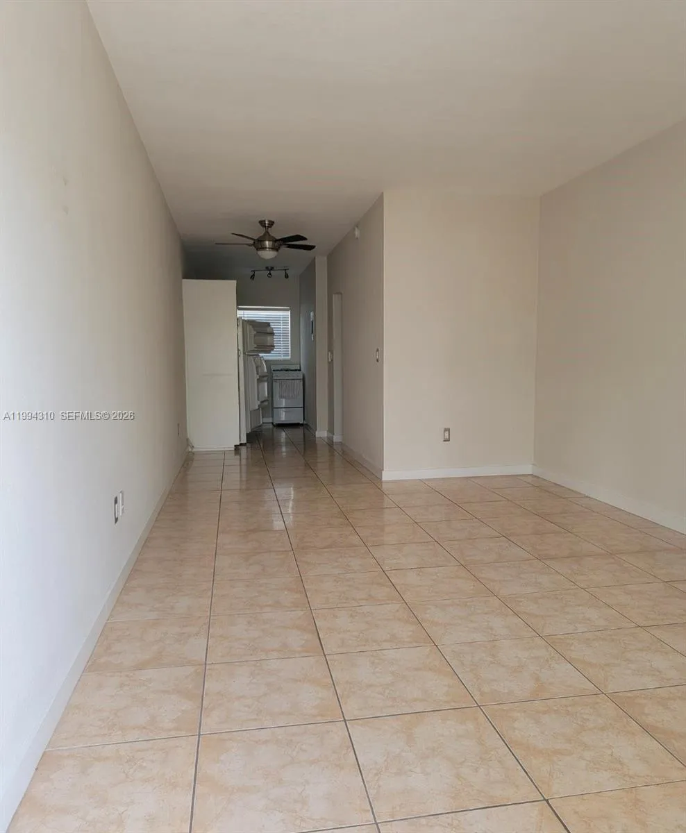 620 76th St 11, Miami Beach, Florida 33141, Miami Beach, Florida 33141, ,1 BathroomBathrooms,Residential Lease,For Rent,620 76th St 11, Miami Beach, Florida 33141,A11994310