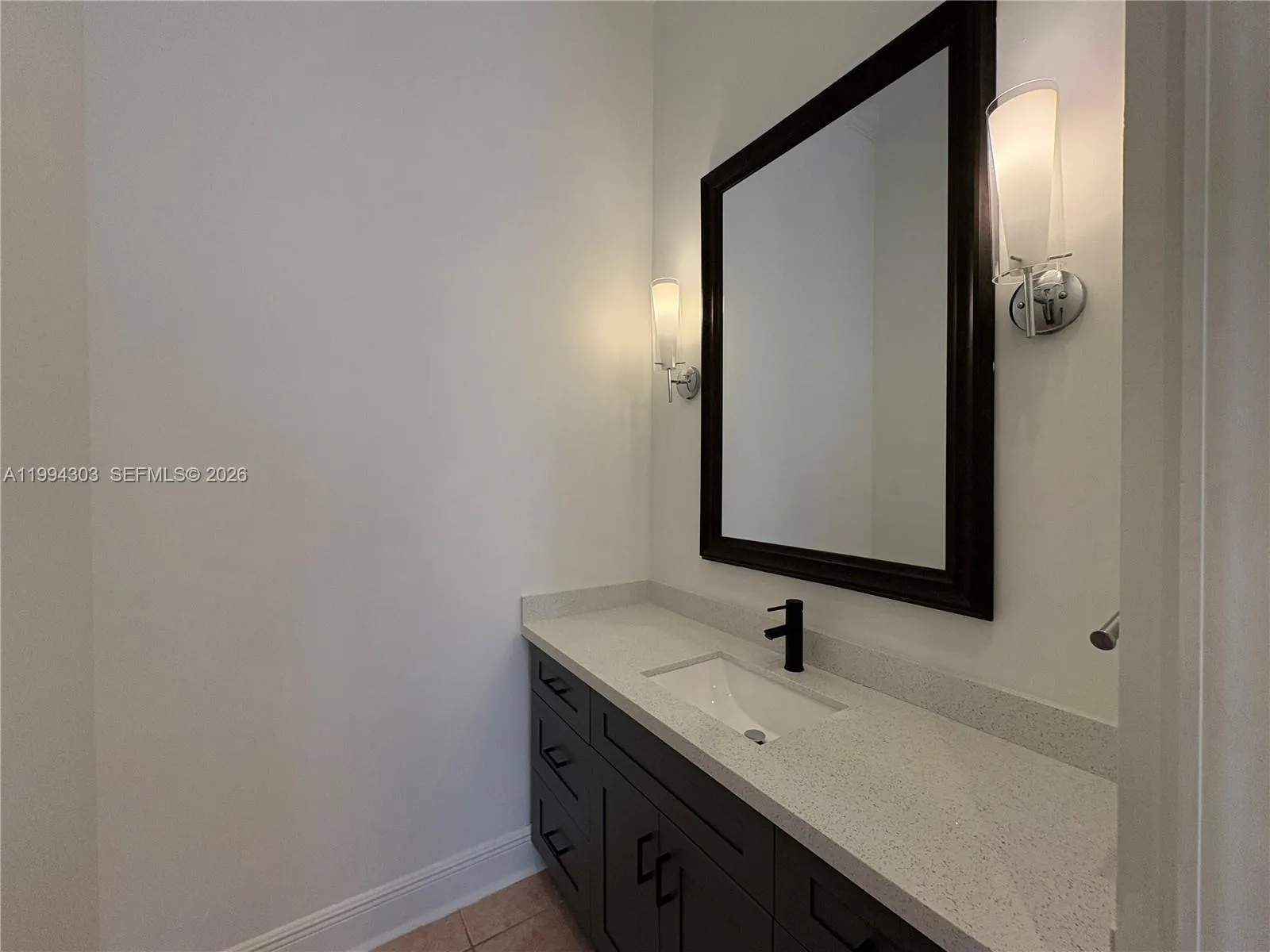 6702 Nw 190th St 6702, Hialeah, Florida 33015, Hialeah, Florida 33015, 2 Bedrooms Bedrooms, ,2 BathroomsBathrooms,Residential Lease,For Rent,6702 Nw 190th St 6702, Hialeah, Florida 33015,A11994303