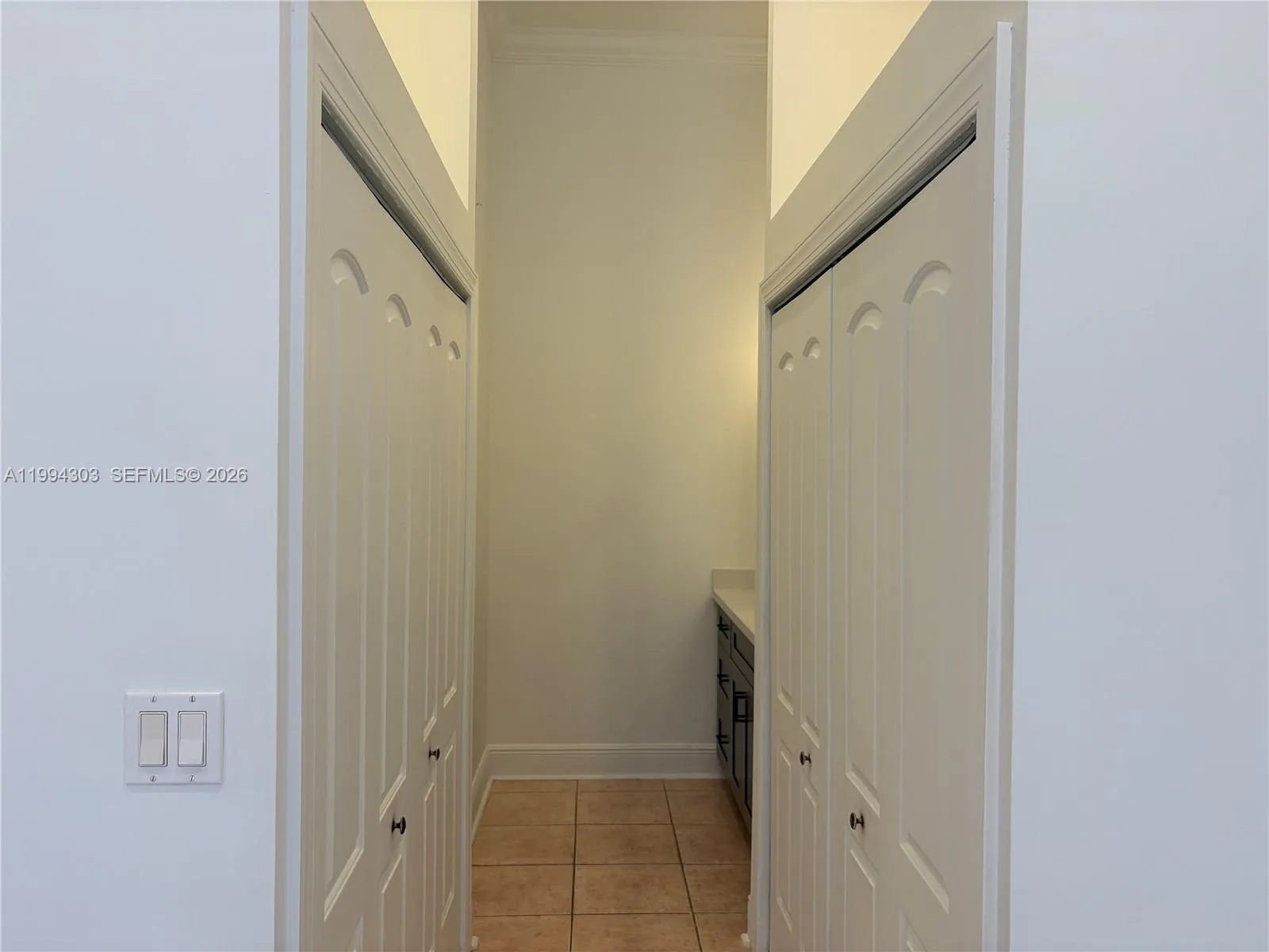 6702 Nw 190th St 6702, Hialeah, Florida 33015, Hialeah, Florida 33015, 2 Bedrooms Bedrooms, ,2 BathroomsBathrooms,Residential Lease,For Rent,6702 Nw 190th St 6702, Hialeah, Florida 33015,A11994303