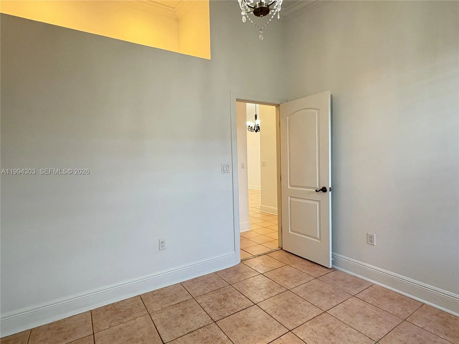 6702 Nw 190th St 6702, Hialeah, Florida 33015, Hialeah, Florida 33015, 2 Bedrooms Bedrooms, ,2 BathroomsBathrooms,Residential Lease,For Rent,6702 Nw 190th St 6702, Hialeah, Florida 33015,A11994303