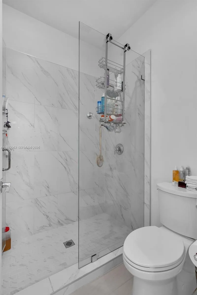 8019 Nw 46th Ter, Doral, Florida 33166, Doral, Florida 33166, 4 Bedrooms Bedrooms, ,3 BathroomsBathrooms,Residential,For Sale,8019 Nw 46th Ter, Doral, Florida 33166,A11993063