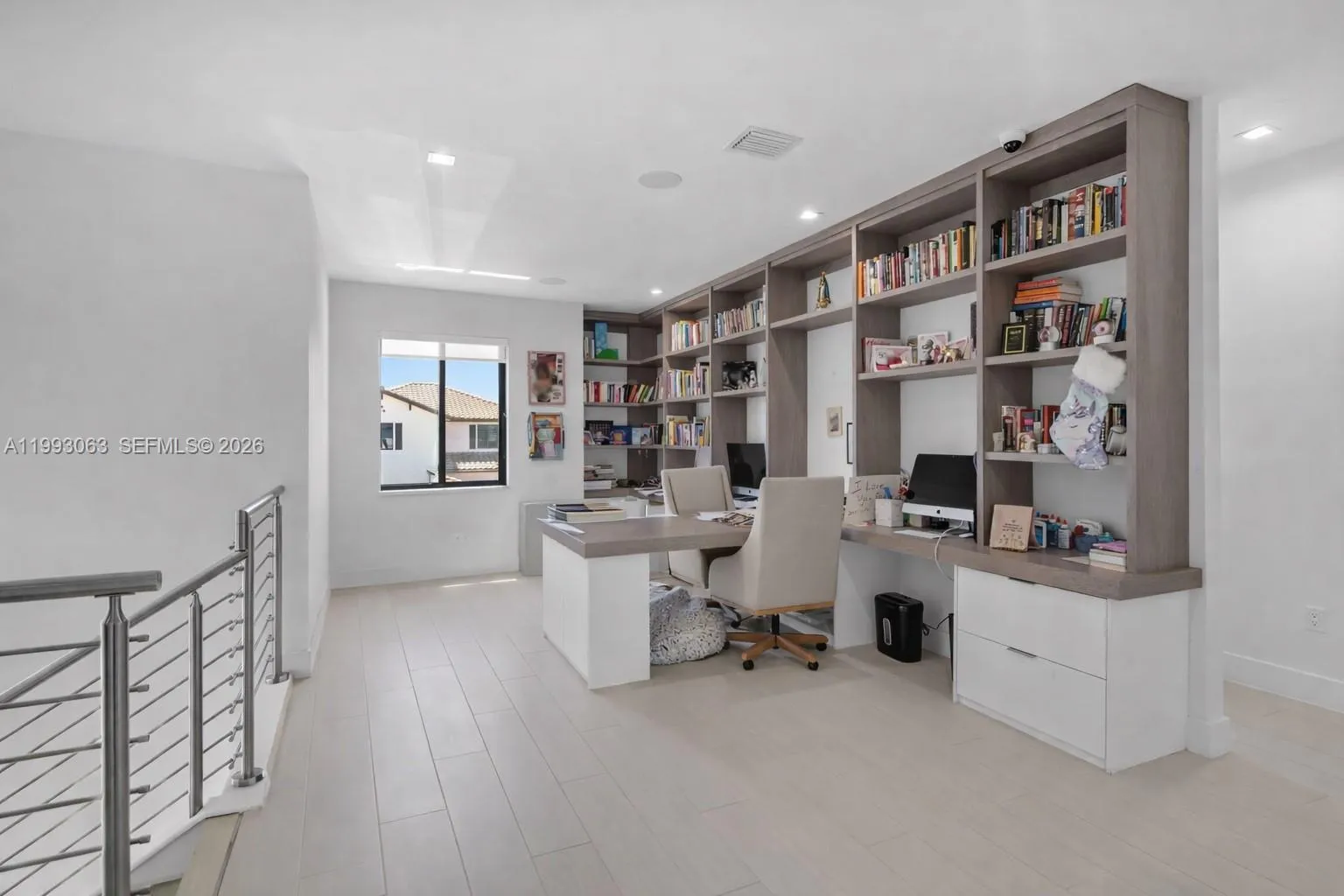 8019 Nw 46th Ter, Doral, Florida 33166, Doral, Florida 33166, 4 Bedrooms Bedrooms, ,3 BathroomsBathrooms,Residential,For Sale,8019 Nw 46th Ter, Doral, Florida 33166,A11993063