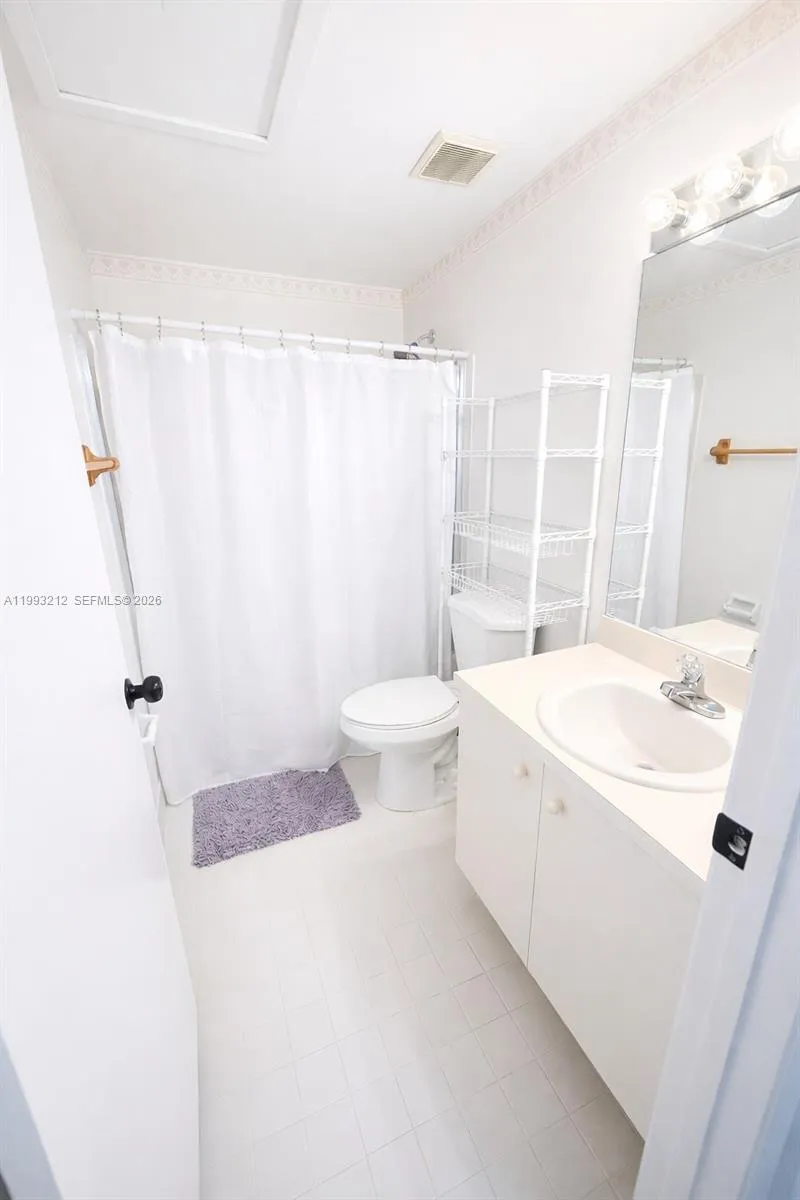 4321 Sw 70th Ter, Davie, Florida 33314, Davie, Florida 33314, 2 Bedrooms Bedrooms, ,2 BathroomsBathrooms,Residential,For Sale,4321 Sw 70th Ter, Davie, Florida 33314,A11993212