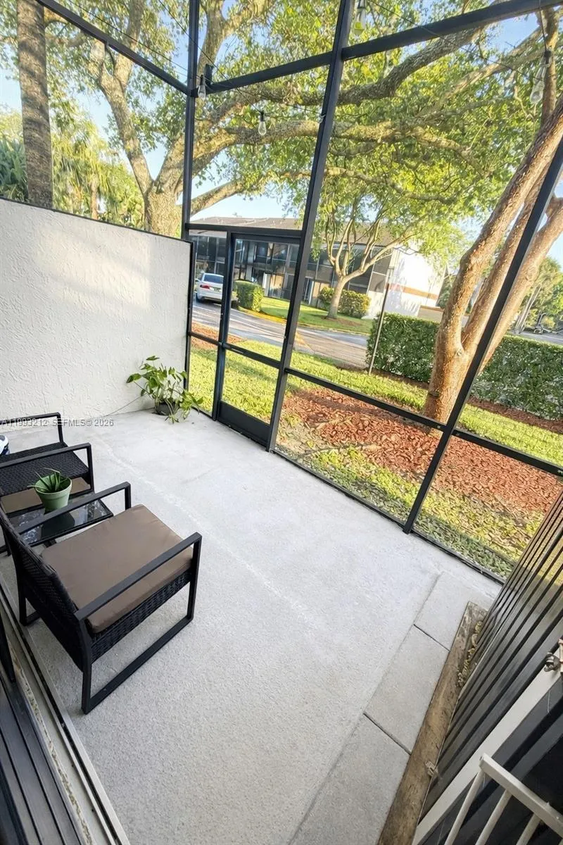 4321 Sw 70th Ter, Davie, Florida 33314, Davie, Florida 33314, 2 Bedrooms Bedrooms, ,2 BathroomsBathrooms,Residential,For Sale,4321 Sw 70th Ter, Davie, Florida 33314,A11993212
