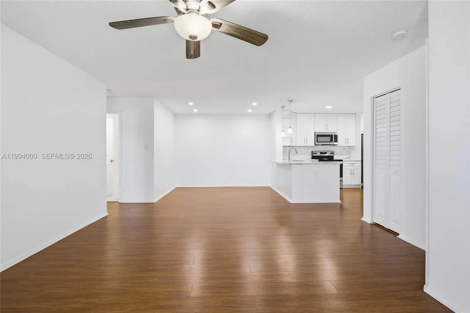 11245 W Atlantic Blvd 208, Coral Springs, Florida, Coral Springs, Florida 33071, 3 Bedrooms Bedrooms, ,2 BathroomsBathrooms,Residential Lease,For Rent,11245 W Atlantic Blvd 208, Coral Springs, Florida ,A11994000