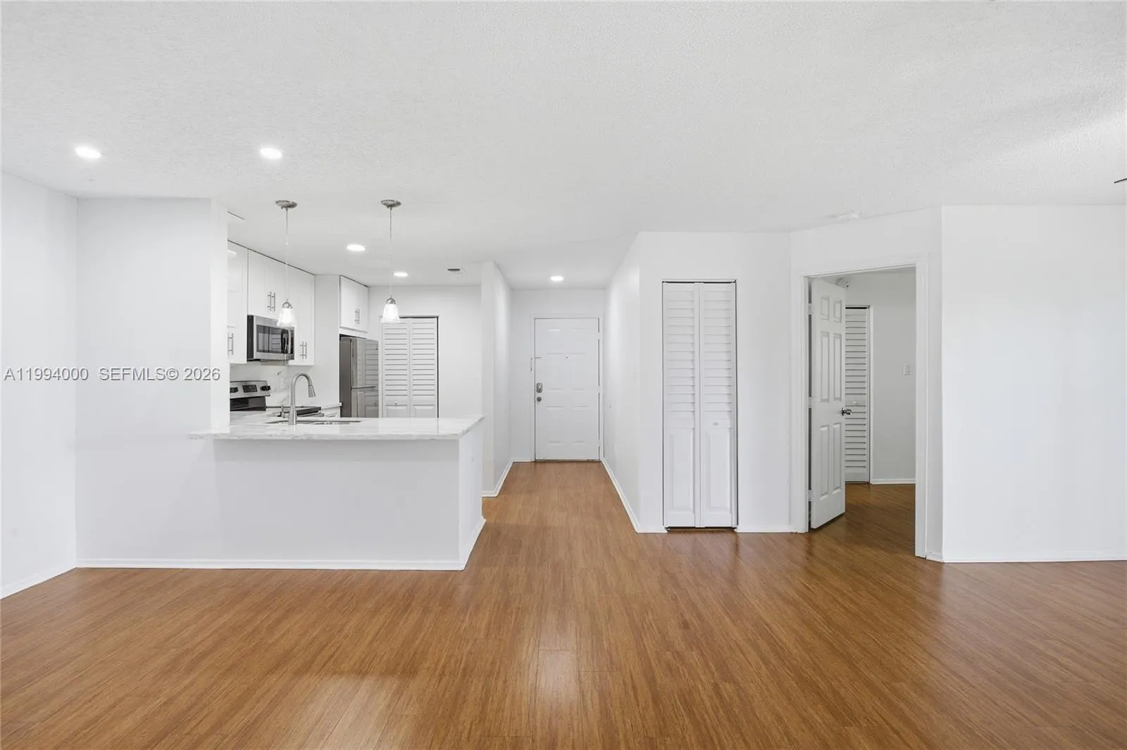 11245 W Atlantic Blvd 208, Coral Springs, Florida, Coral Springs, Florida 33071, 3 Bedrooms Bedrooms, ,2 BathroomsBathrooms,Residential Lease,For Rent,11245 W Atlantic Blvd 208, Coral Springs, Florida ,A11994000