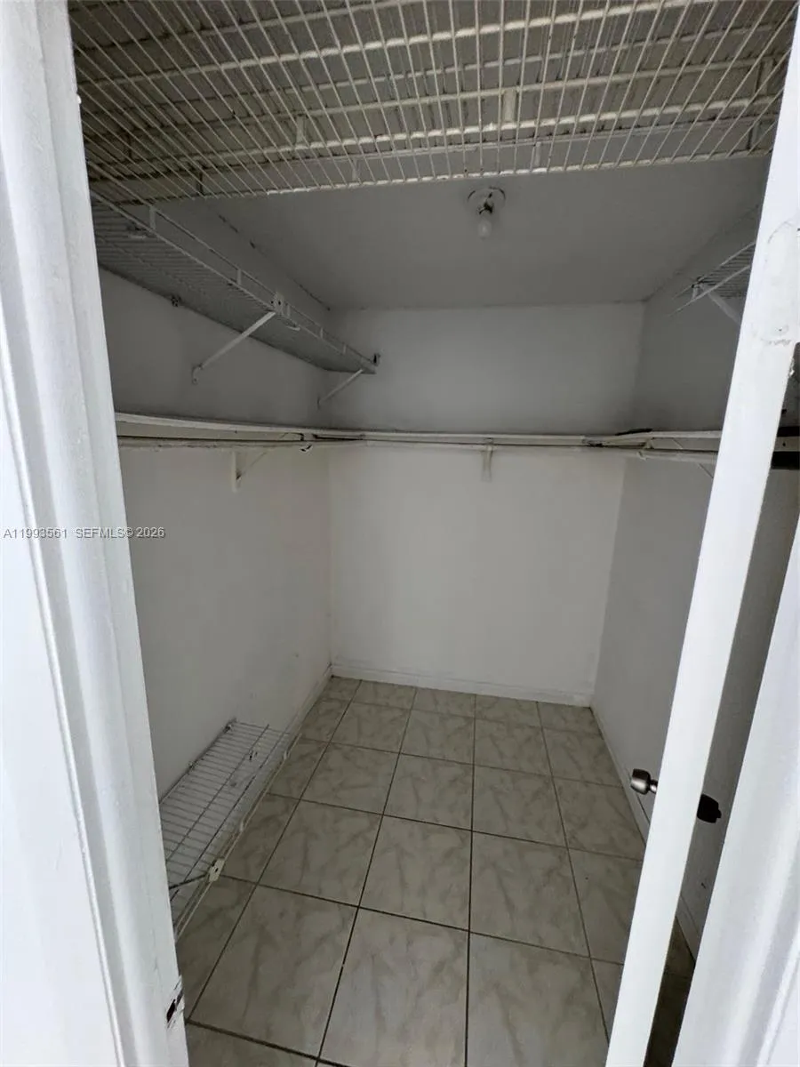 5505 Nw 7th St W202, Miami, Florida 33126, Miami, Florida 33126, 2 Bedrooms Bedrooms, ,2 BathroomsBathrooms,Residential Lease,For Rent,5505 Nw 7th St W202, Miami, Florida 33126,A11993561